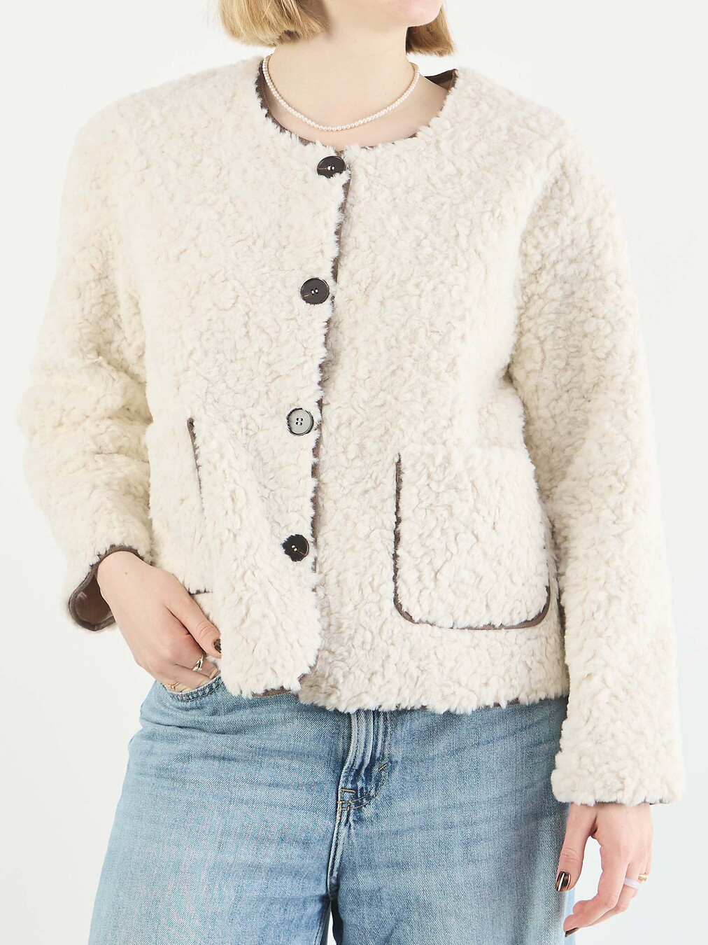 Jacke beige 9331379000106