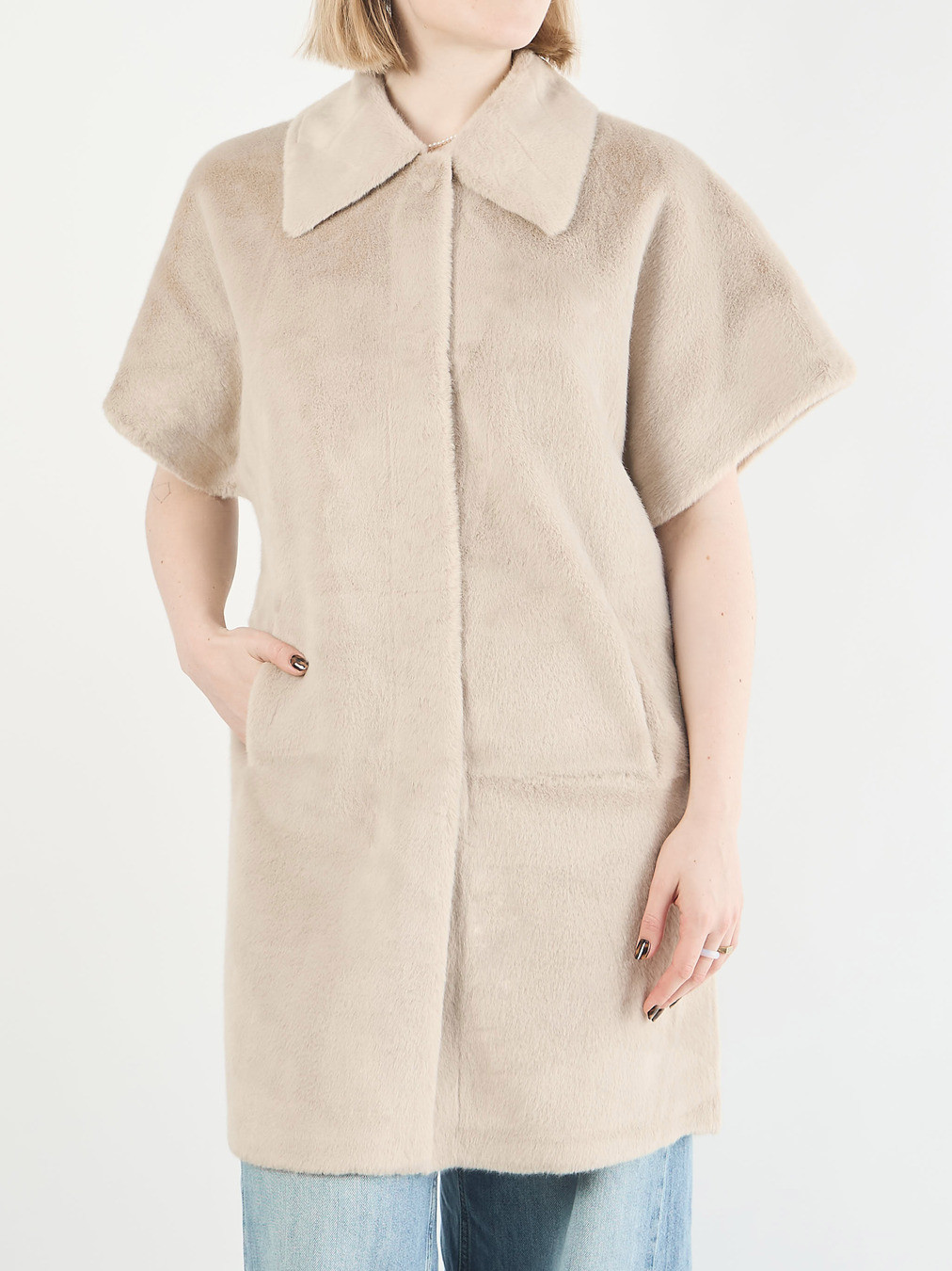 Mantel beige 9332349000106