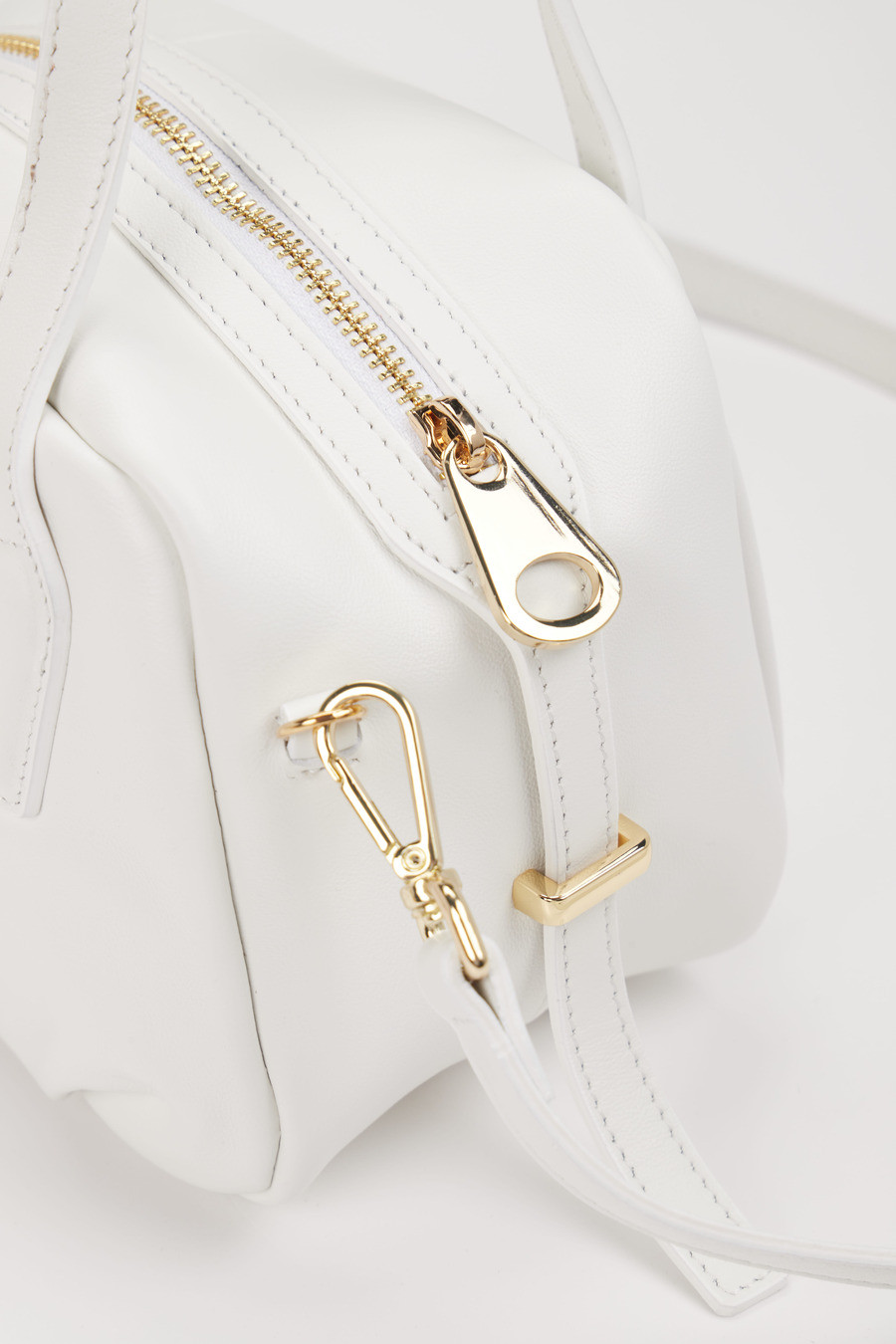 Schulter-/ Umhängetasche weiß 9392799001504