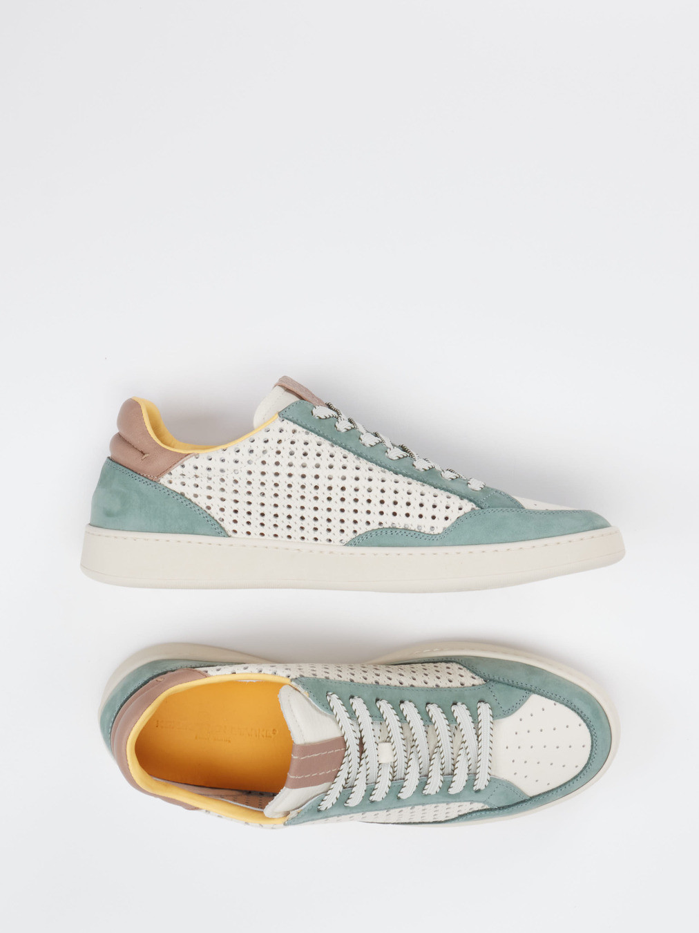 Sneaker weiß 4661769000404