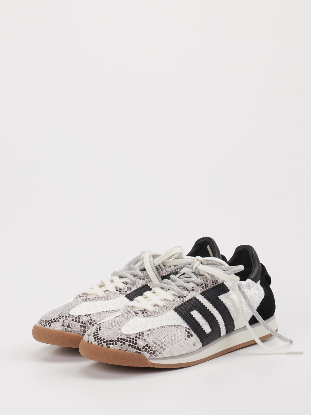 Sneaker weiß 1661790002102