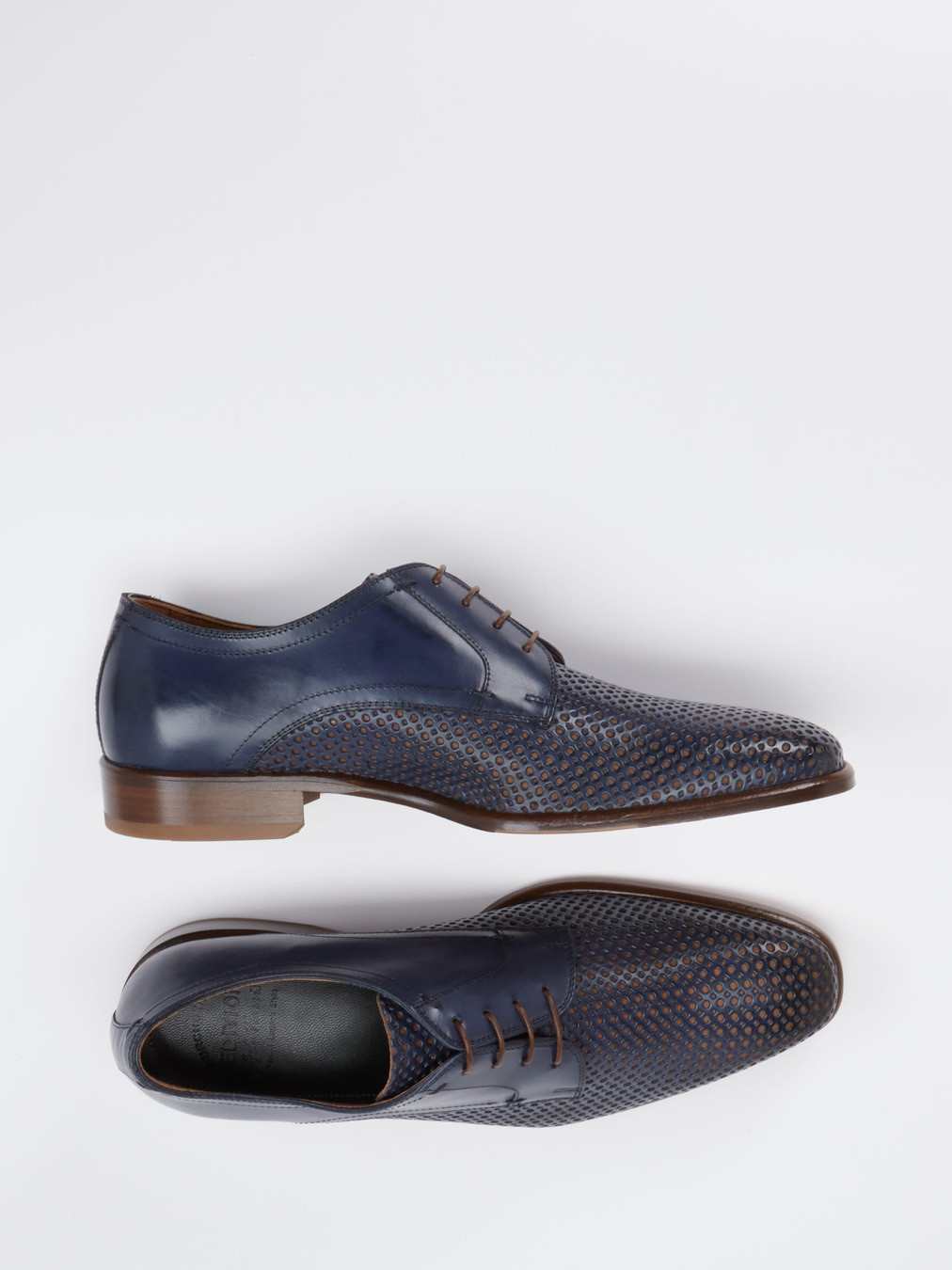 Schnürschuh blau 4601129000104