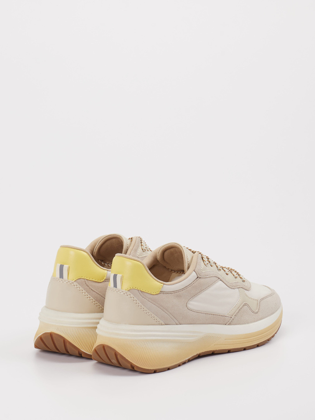 Sneaker beige 1663398000903