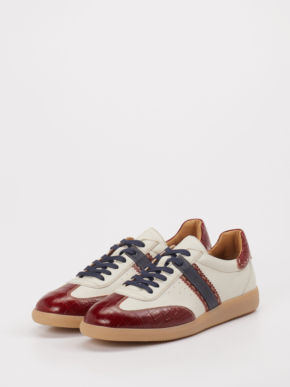 Sneaker weiß 4661705000702