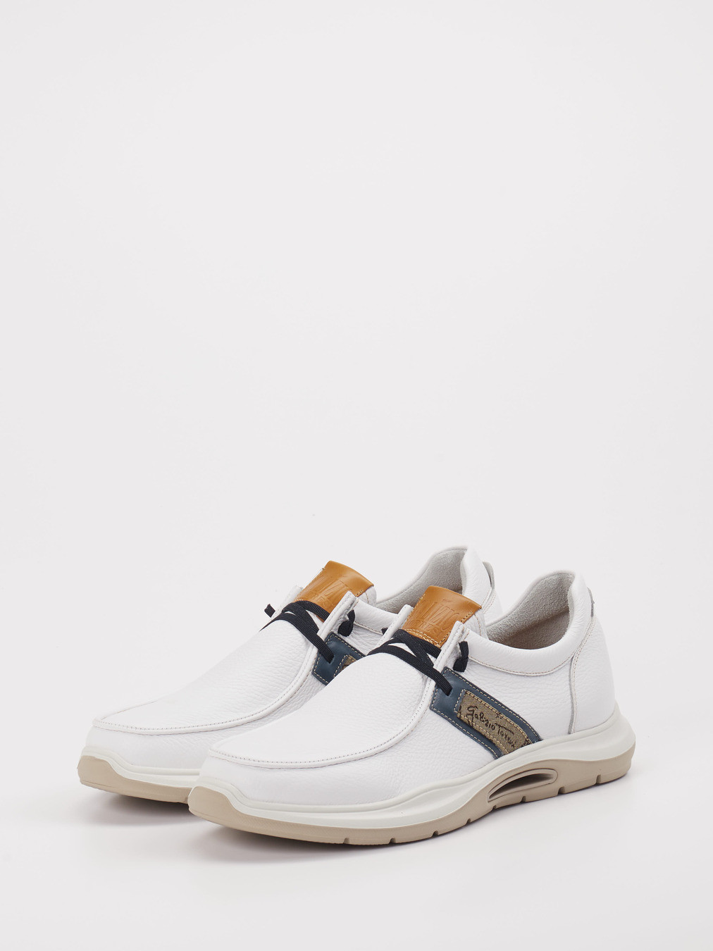 Schnürschuh weiß 4610799001902