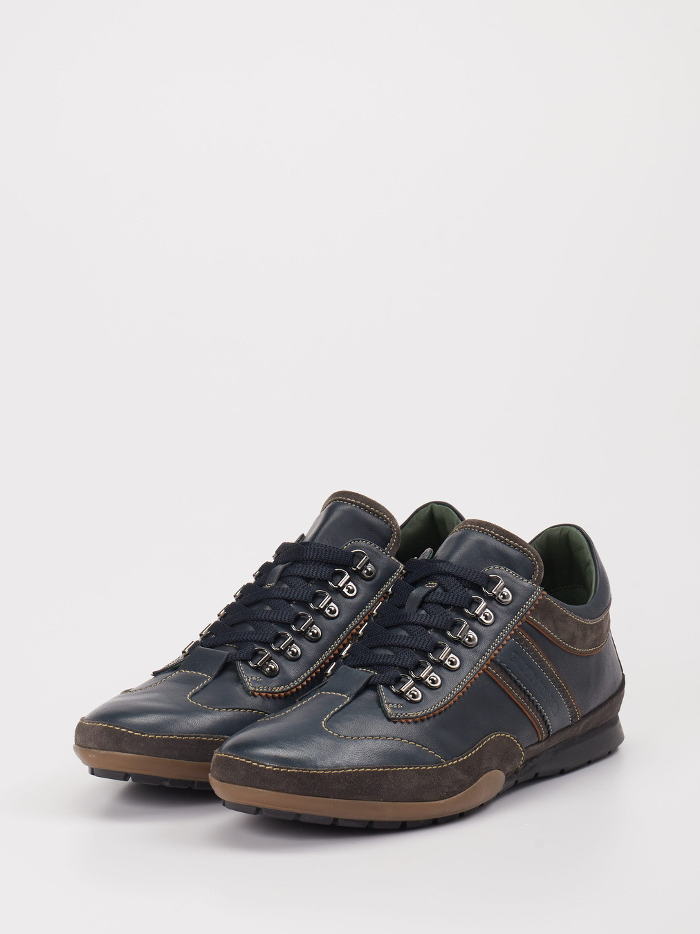Sneaker blau 4661109106202