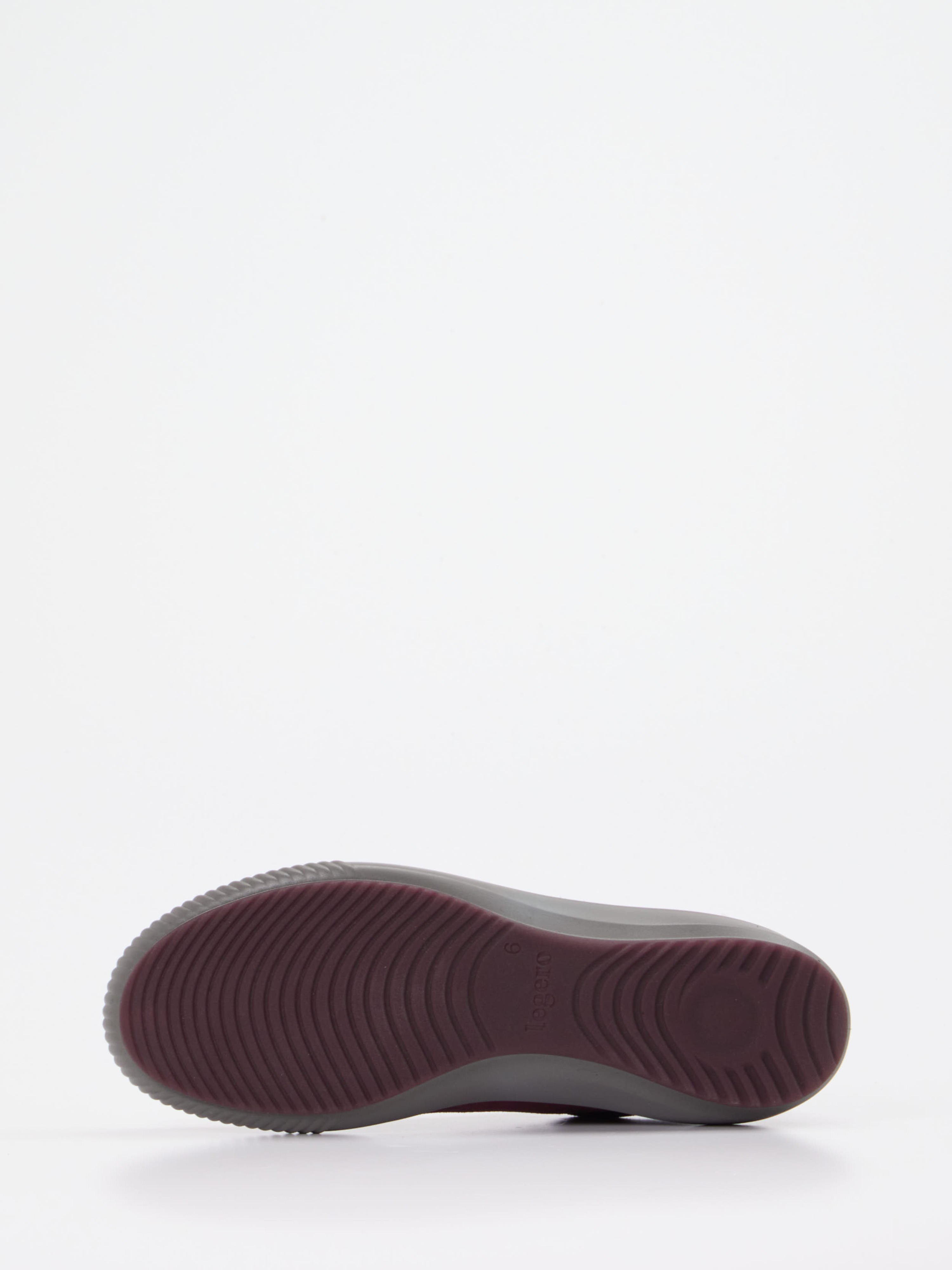 Sneaker rot 1661509002205