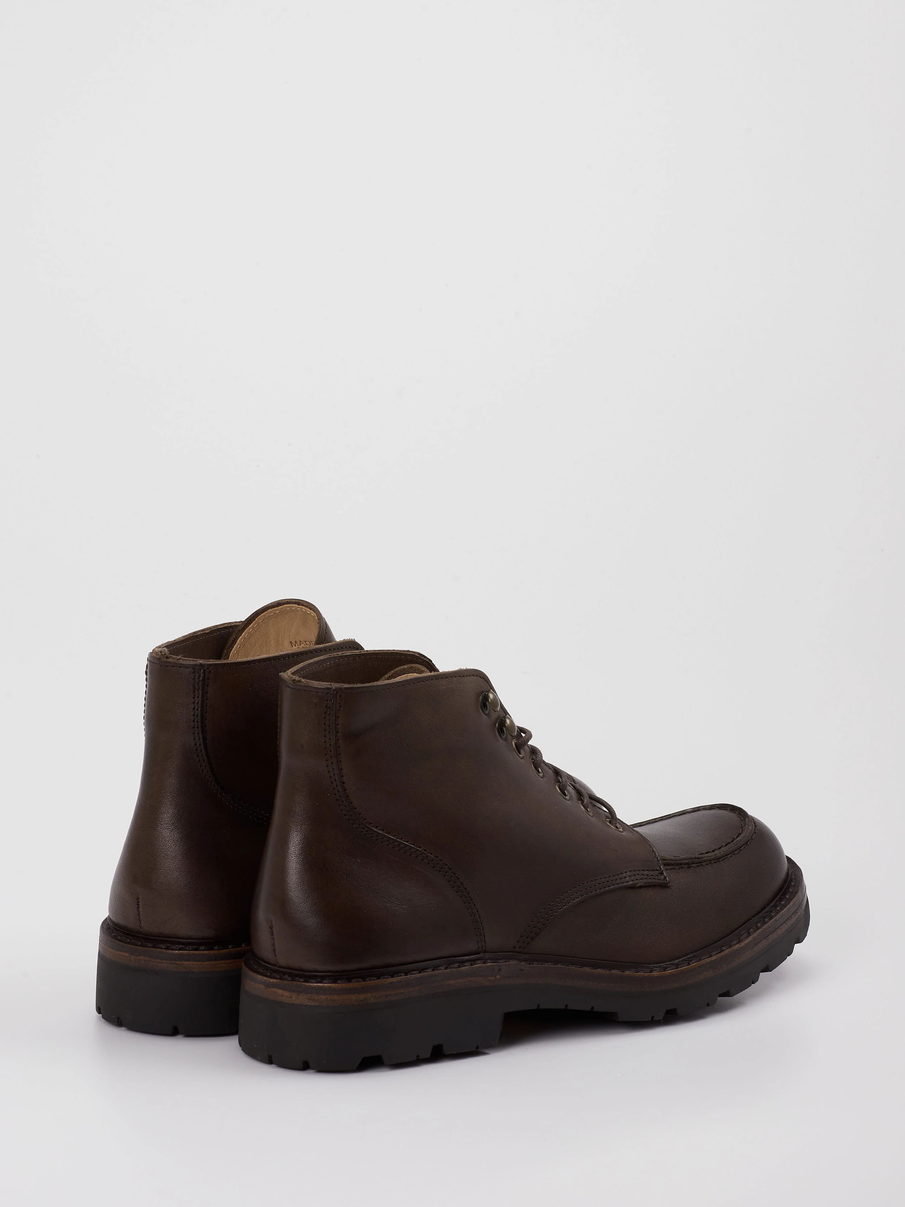 Boot braun 4701259001203