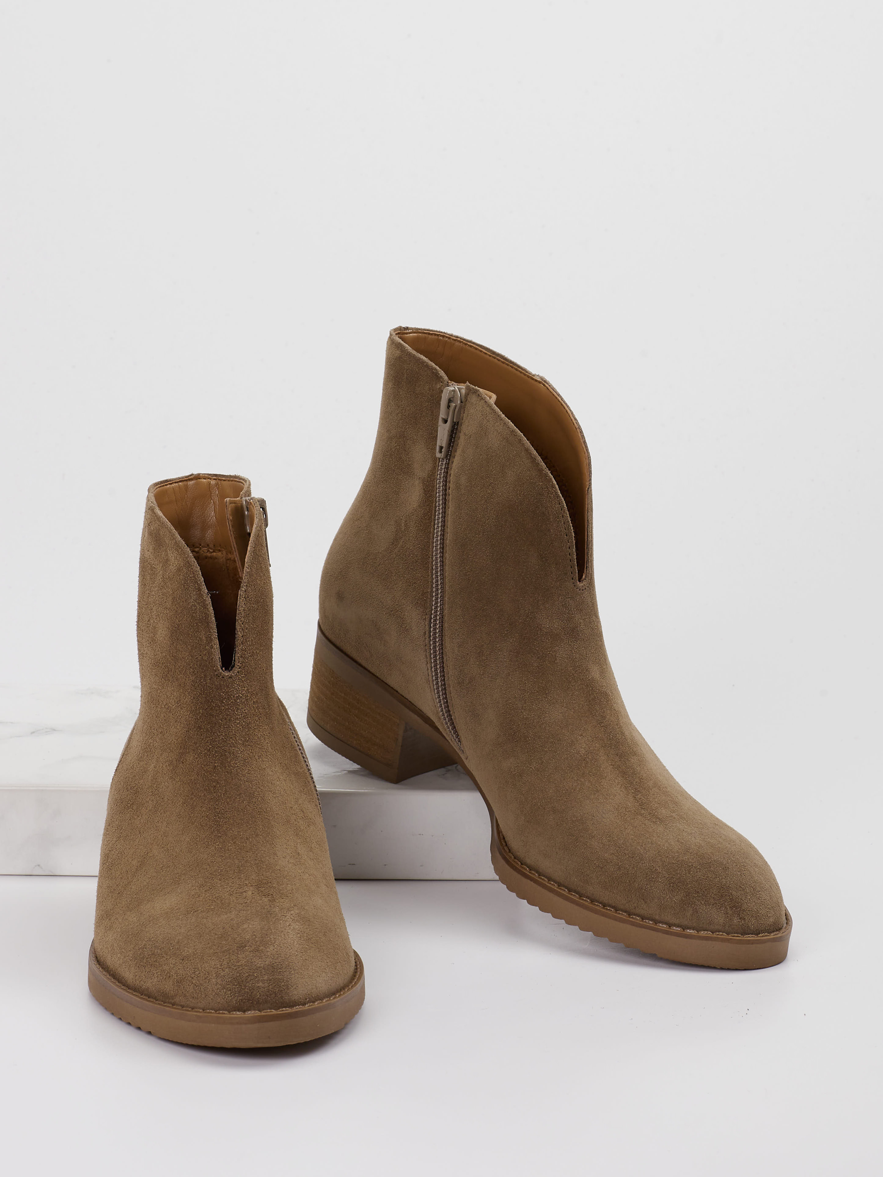 Stiefelette beige 1715309000304