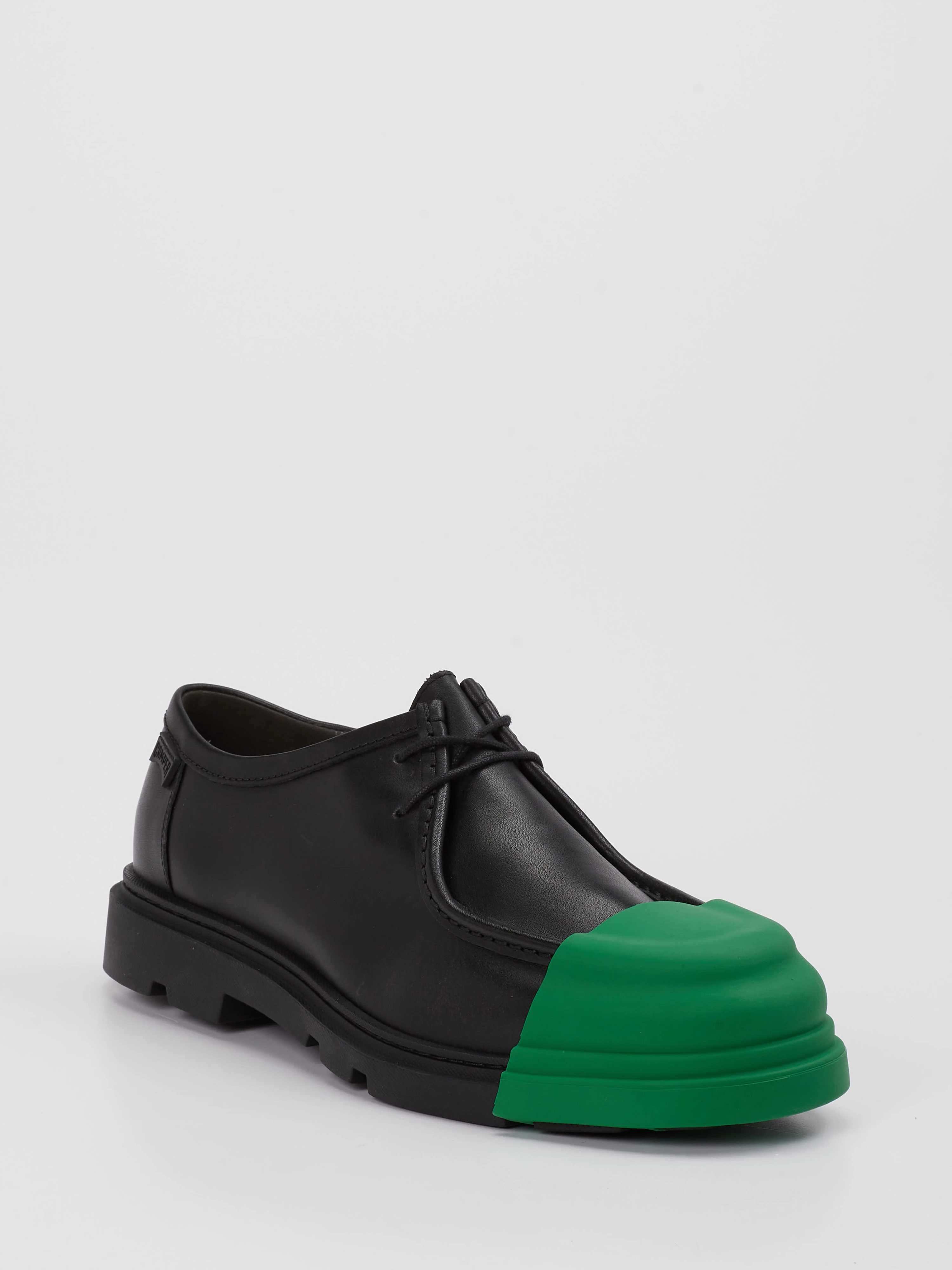 Schnürschuh
