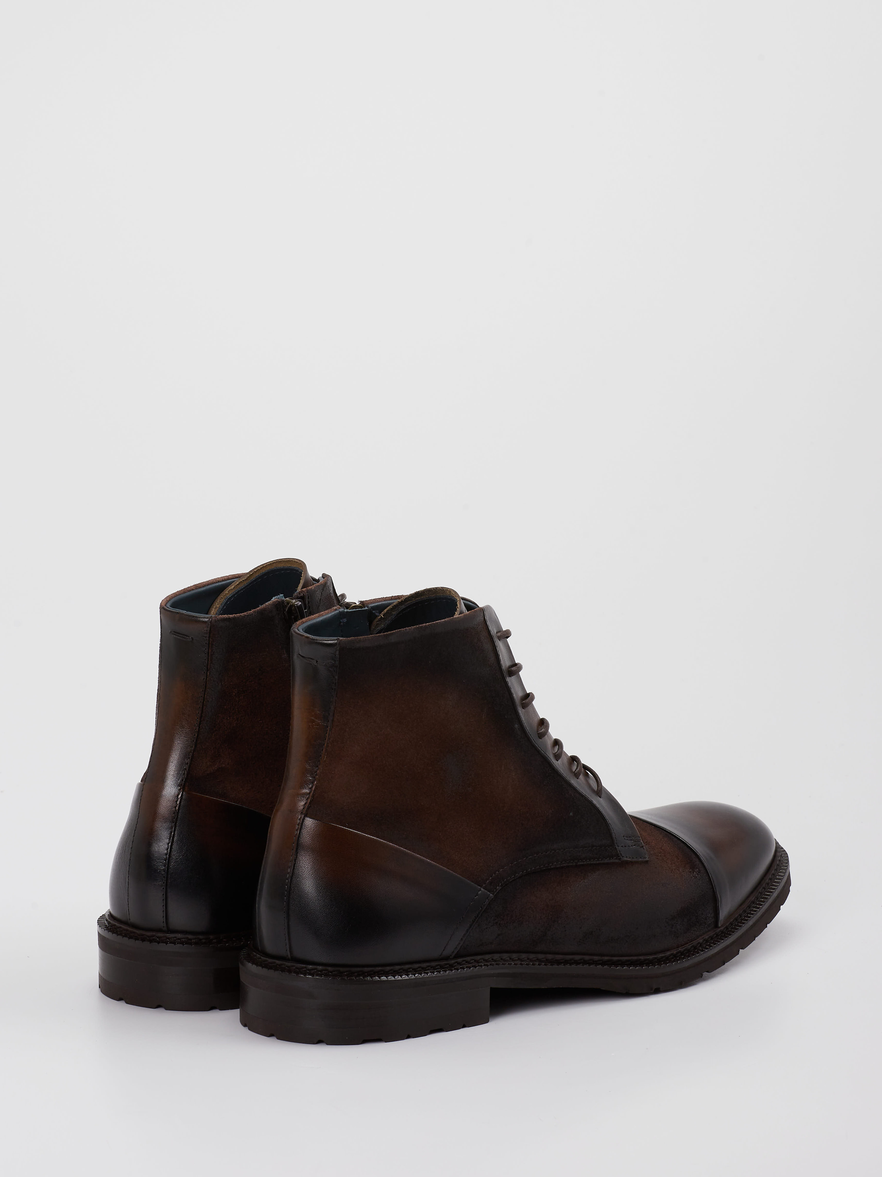 Boot braun 4701209083003