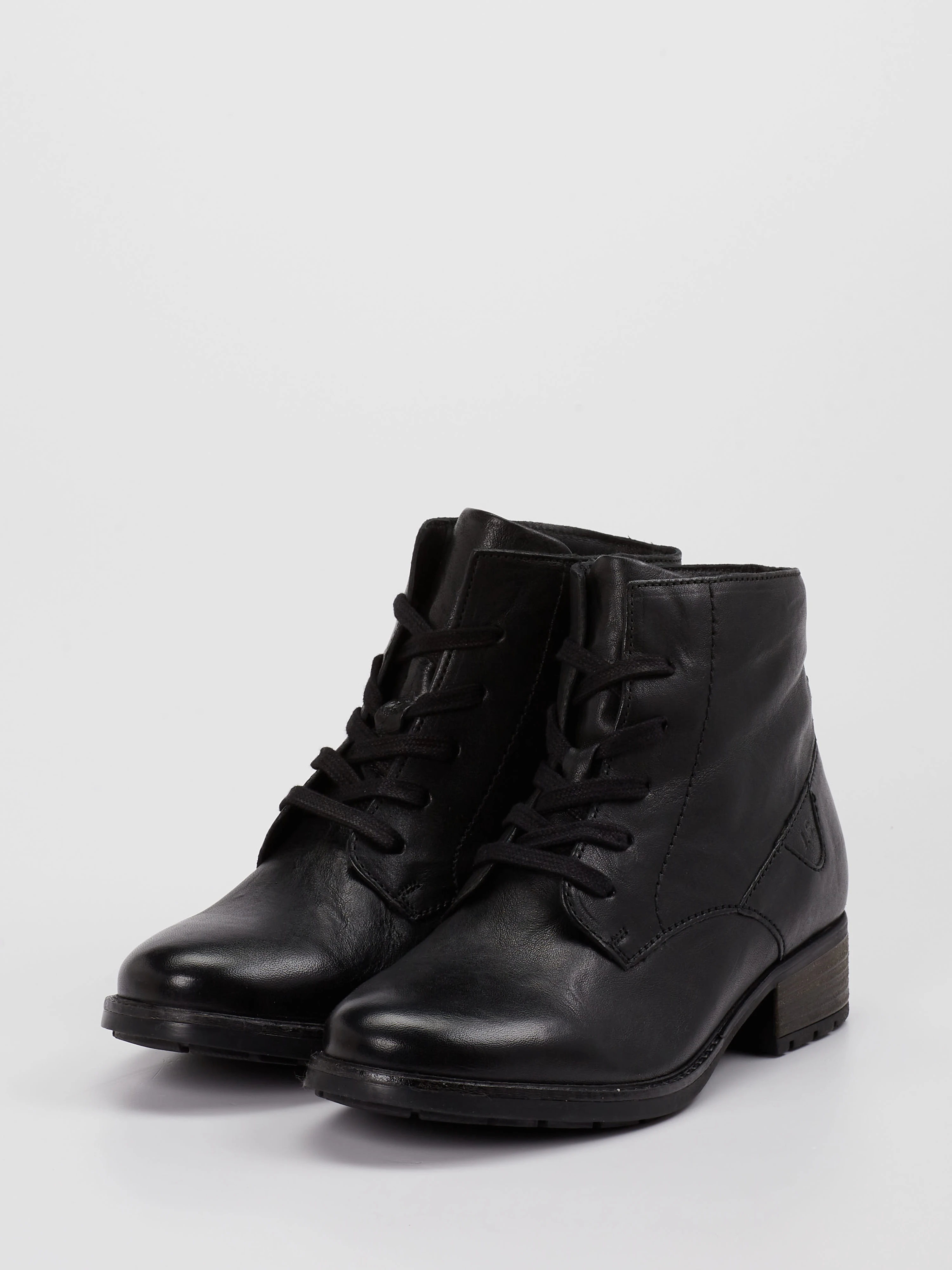 Schnürstiefelette
