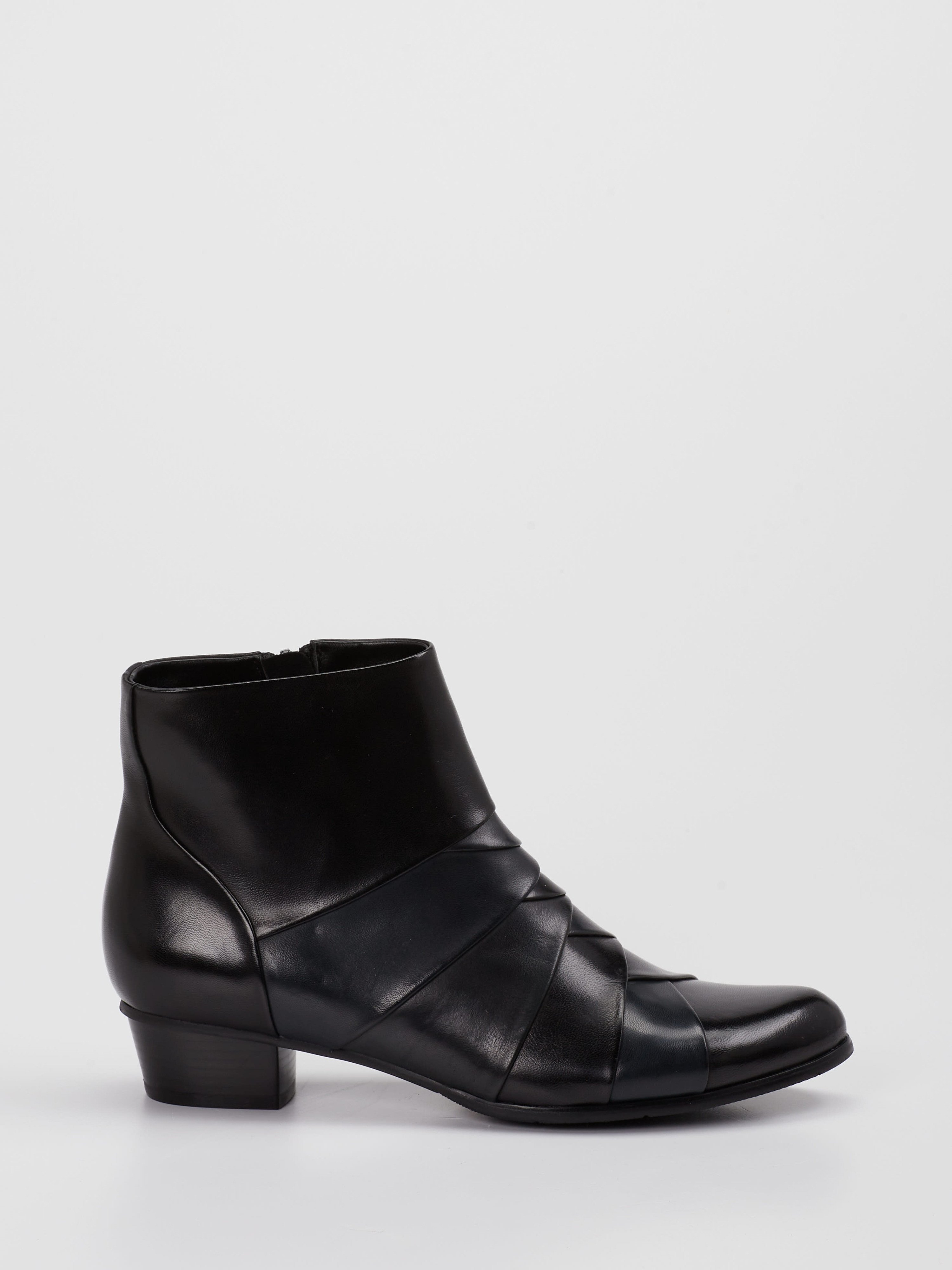 Stiefelette schwarz 1713001000101