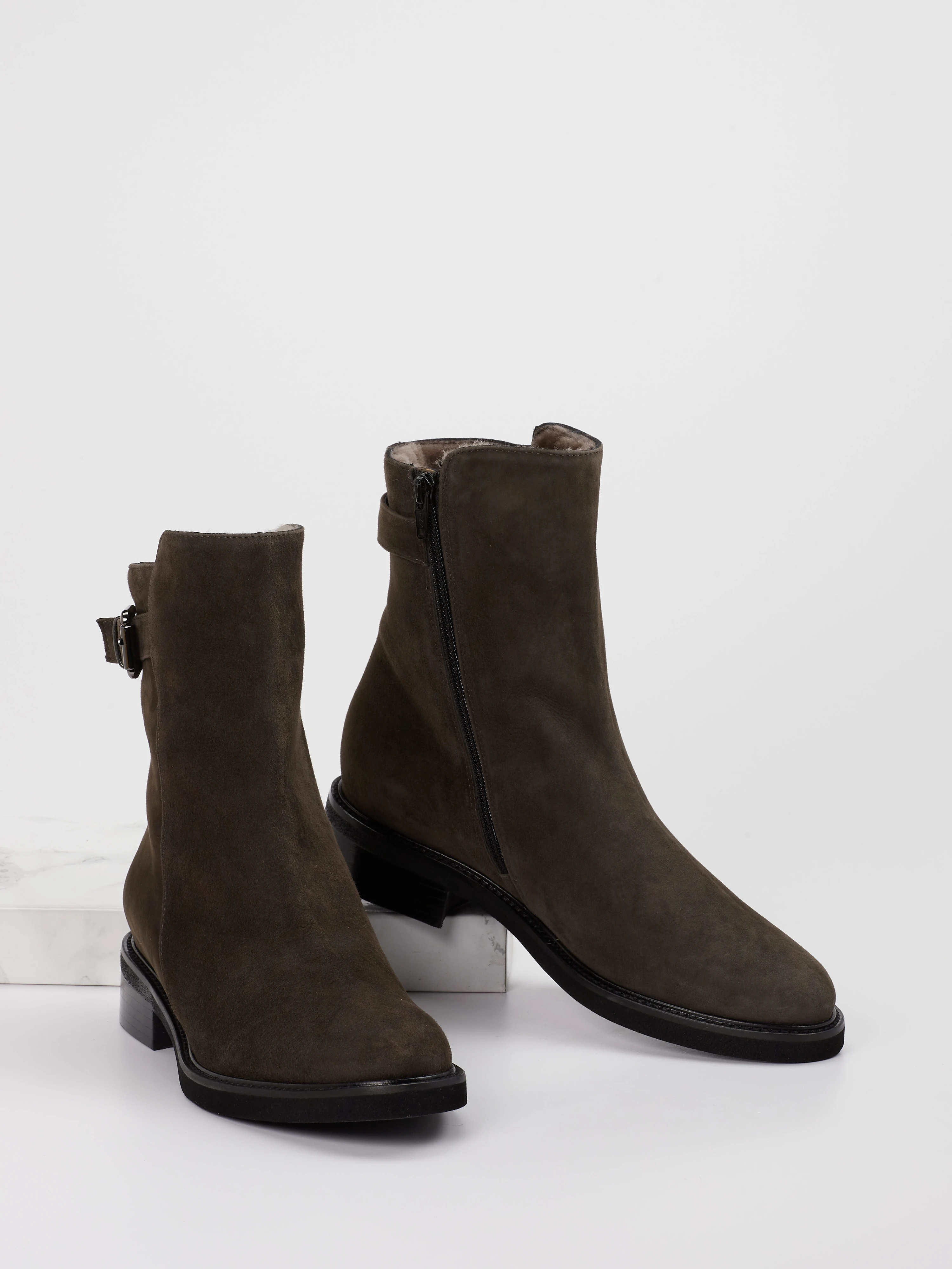 Stiefelette grau 1833469000104