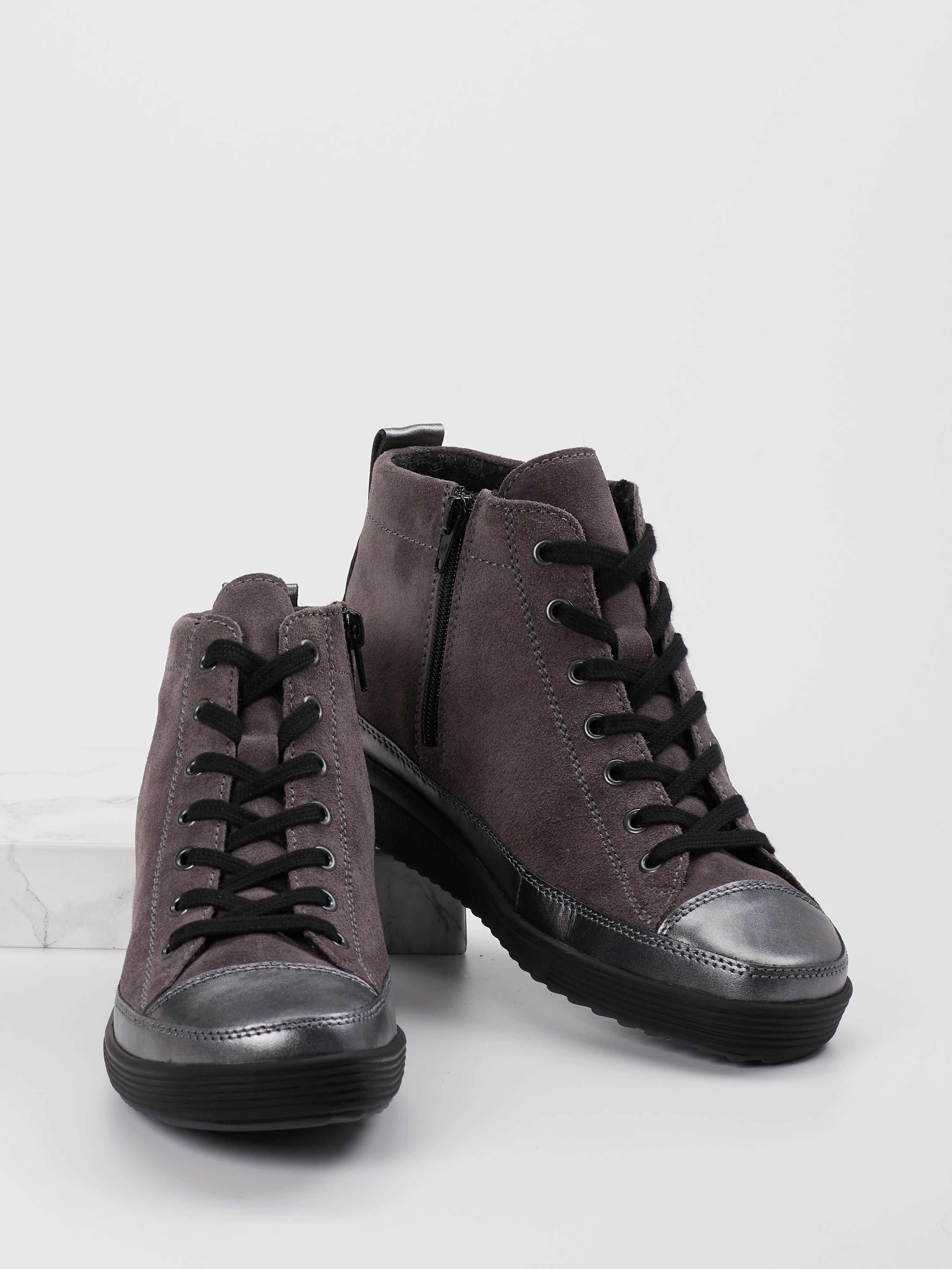 Stiefelette grau 2851429002004