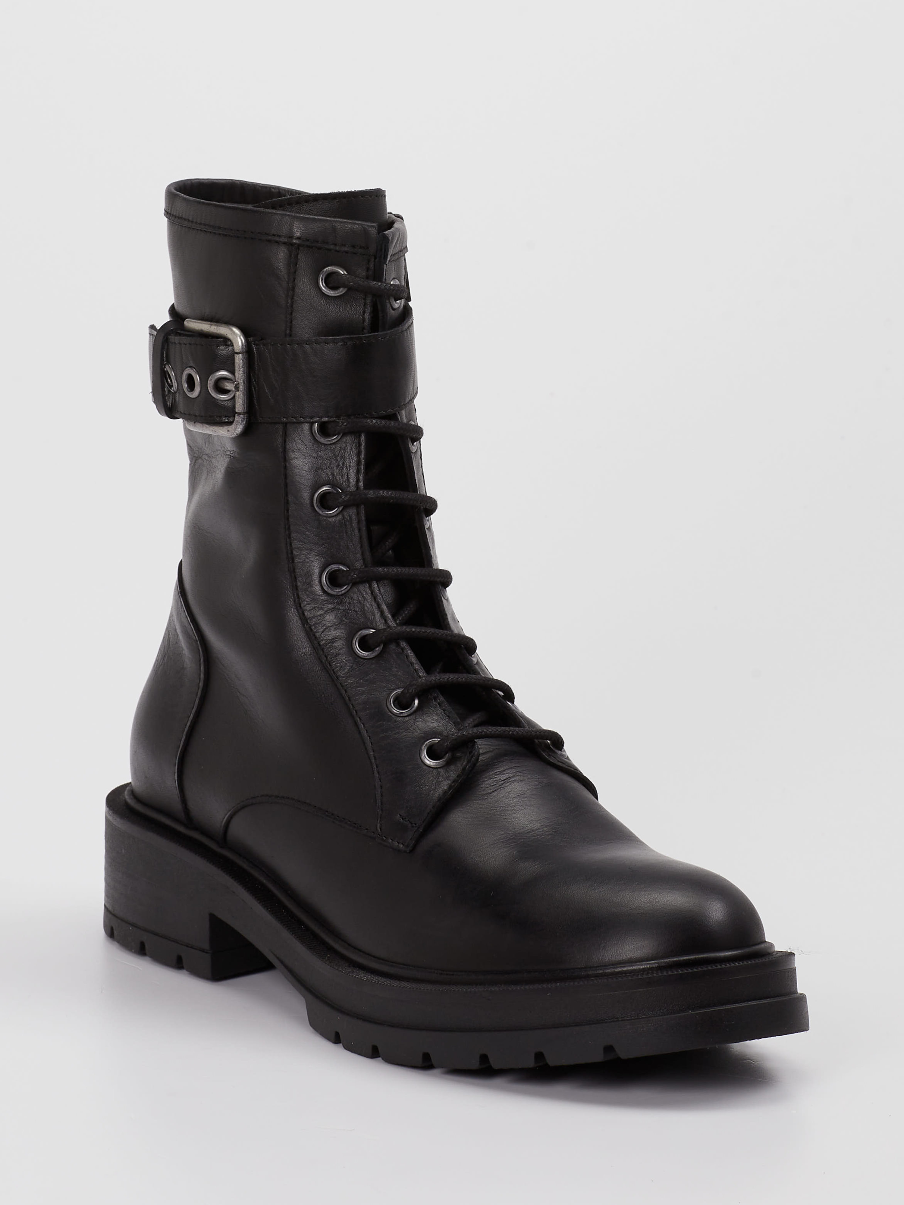 Schnürstiefelette