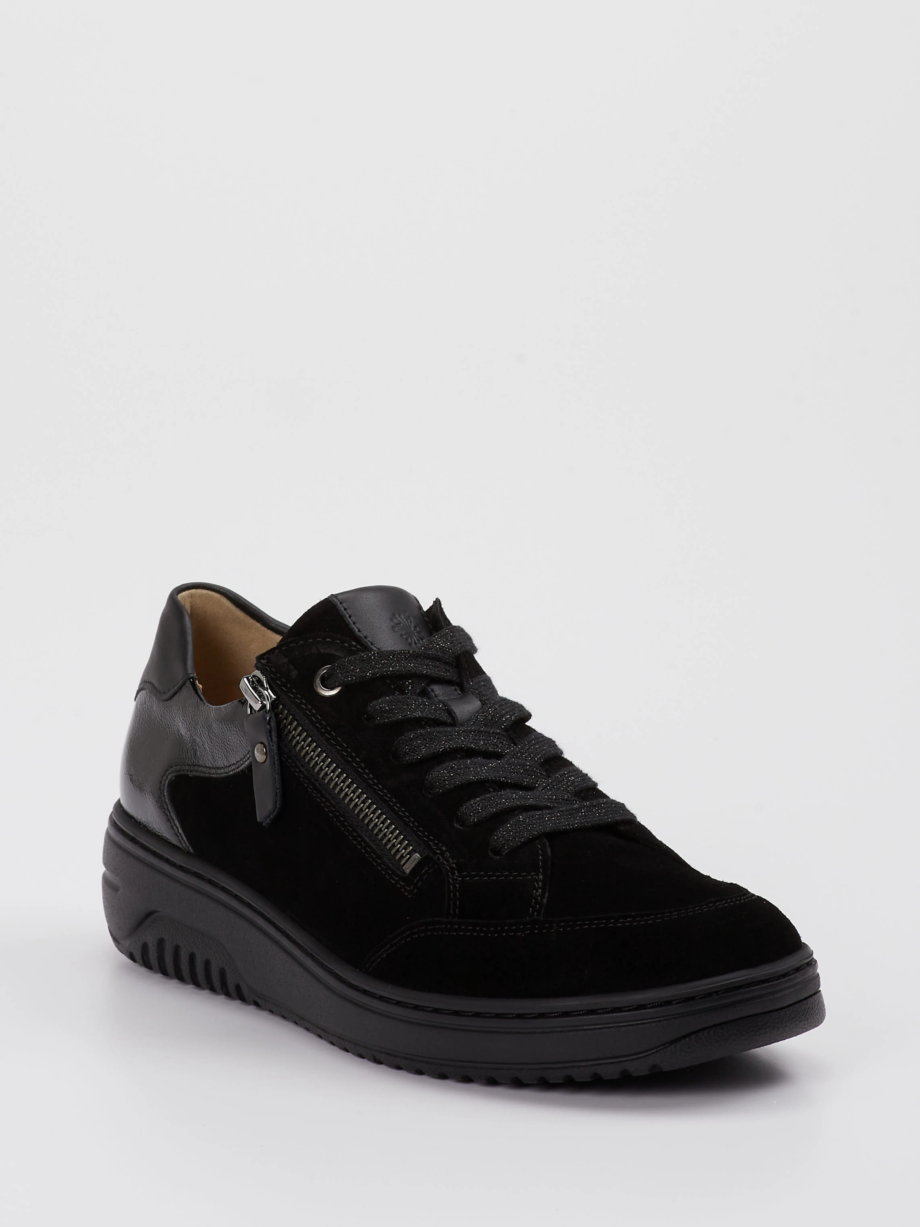 Schnürschuh