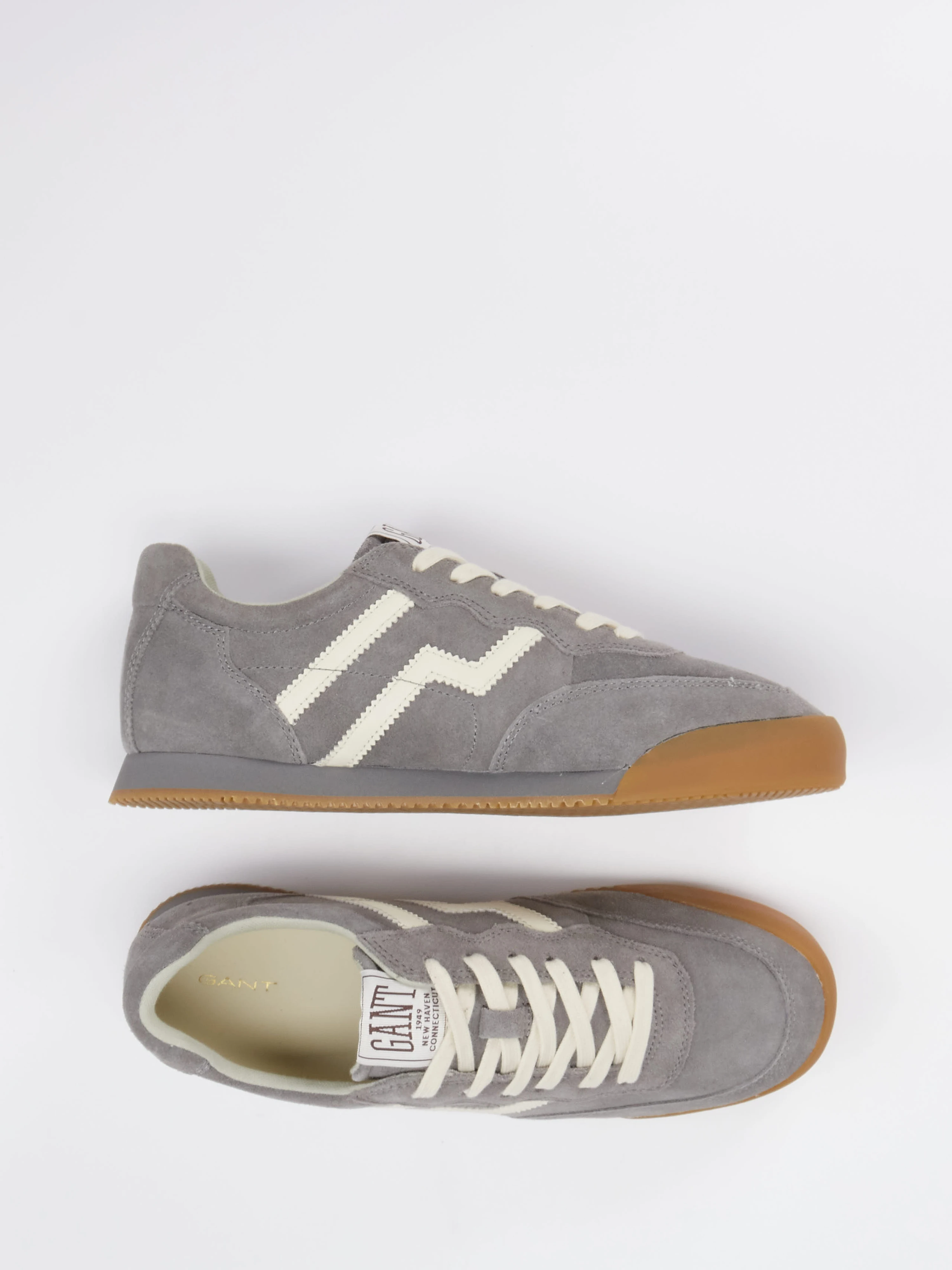 Sneaker grau 1663453000404
