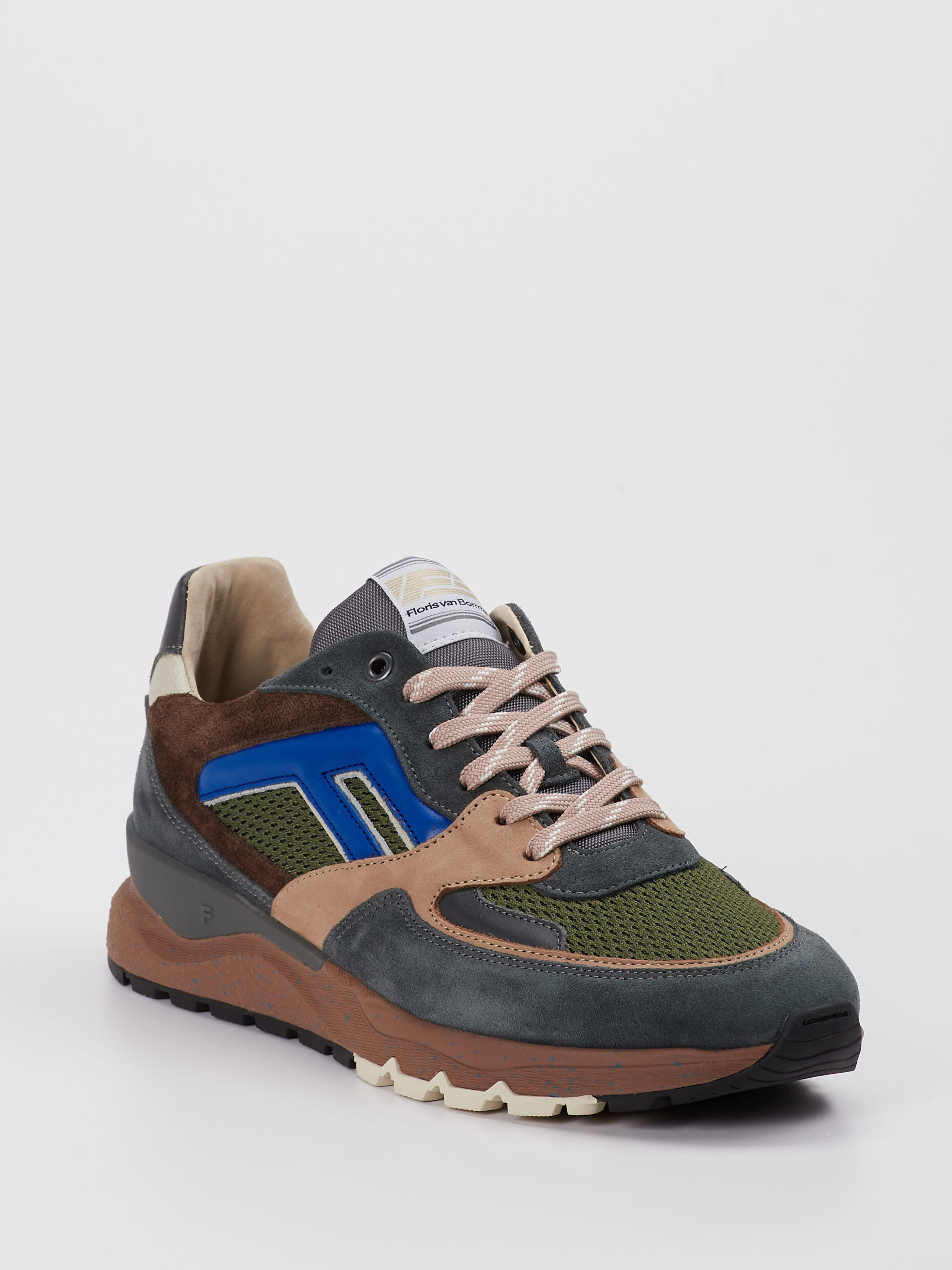 Sneaker