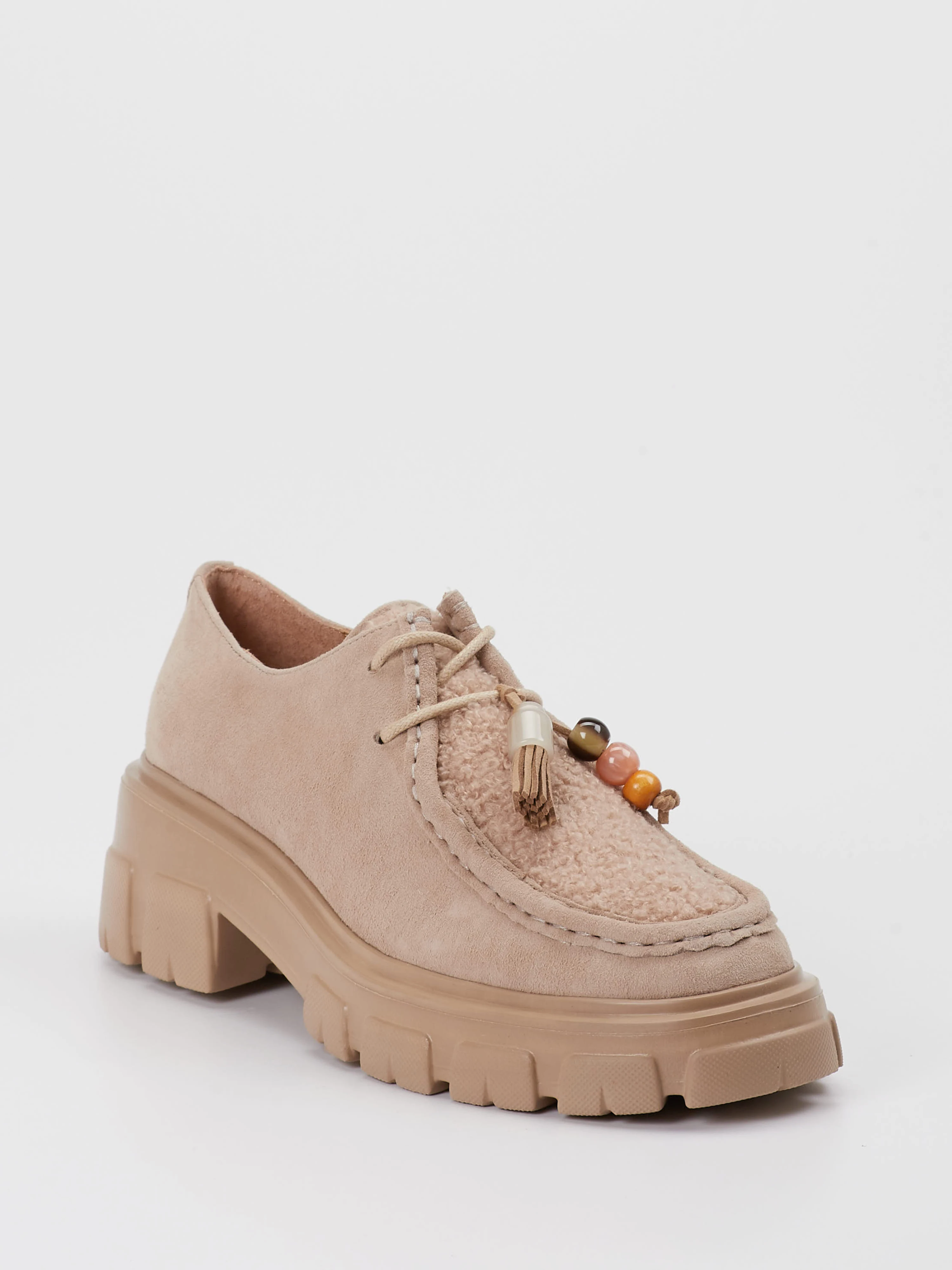 Schnürschuh