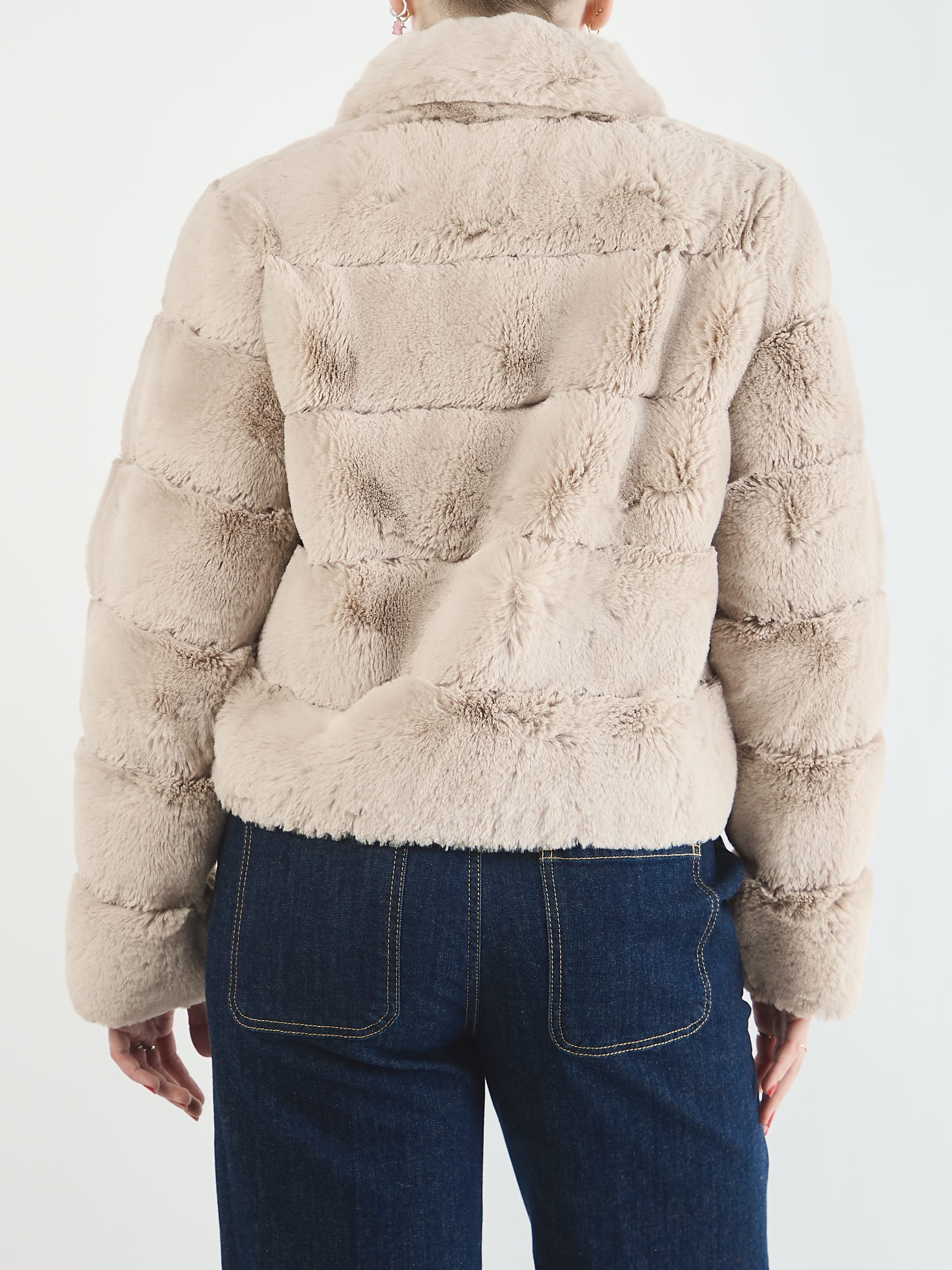 Jacke beige 9331379000201