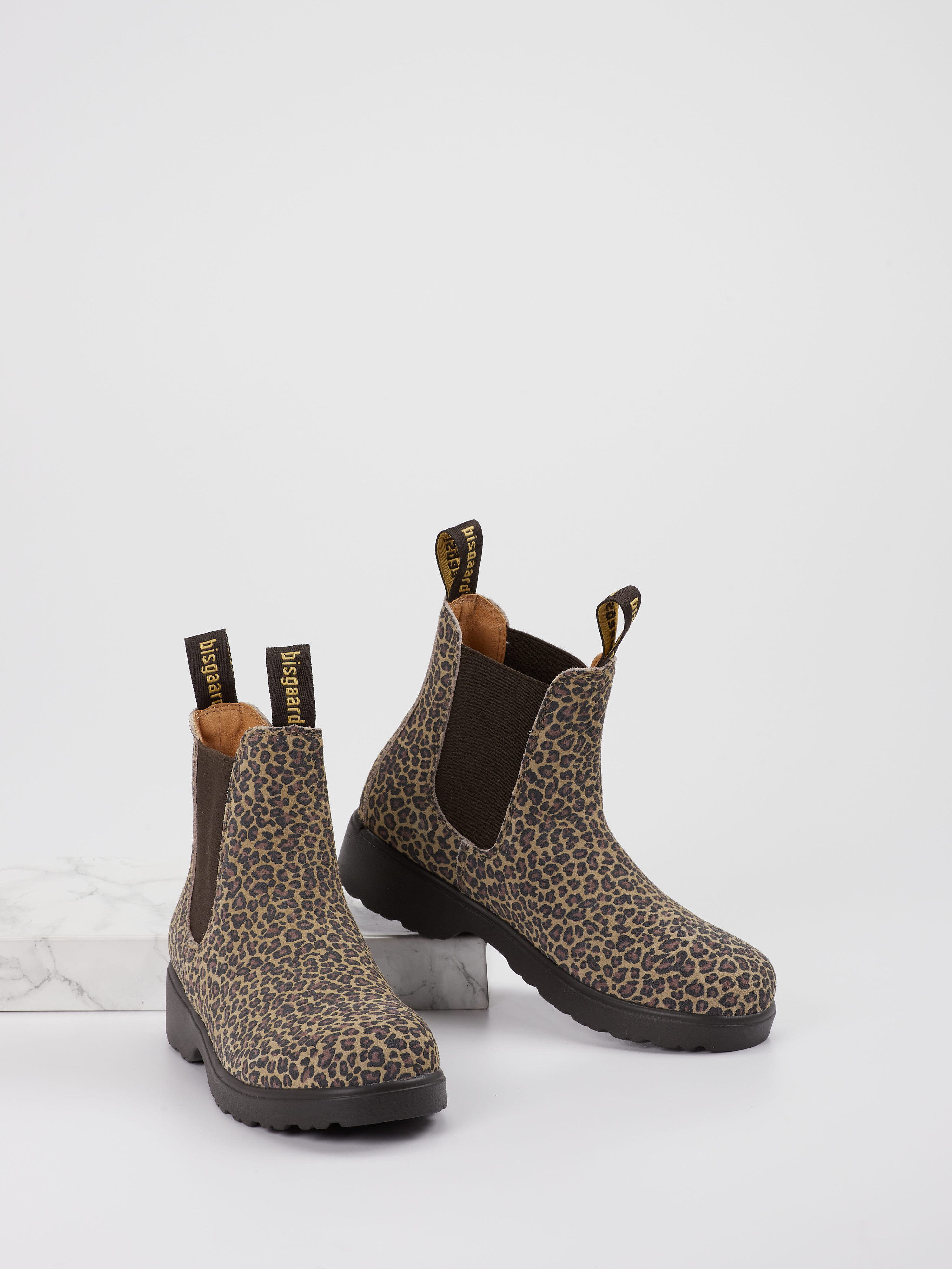 Chelseaboot braun 6710242000104