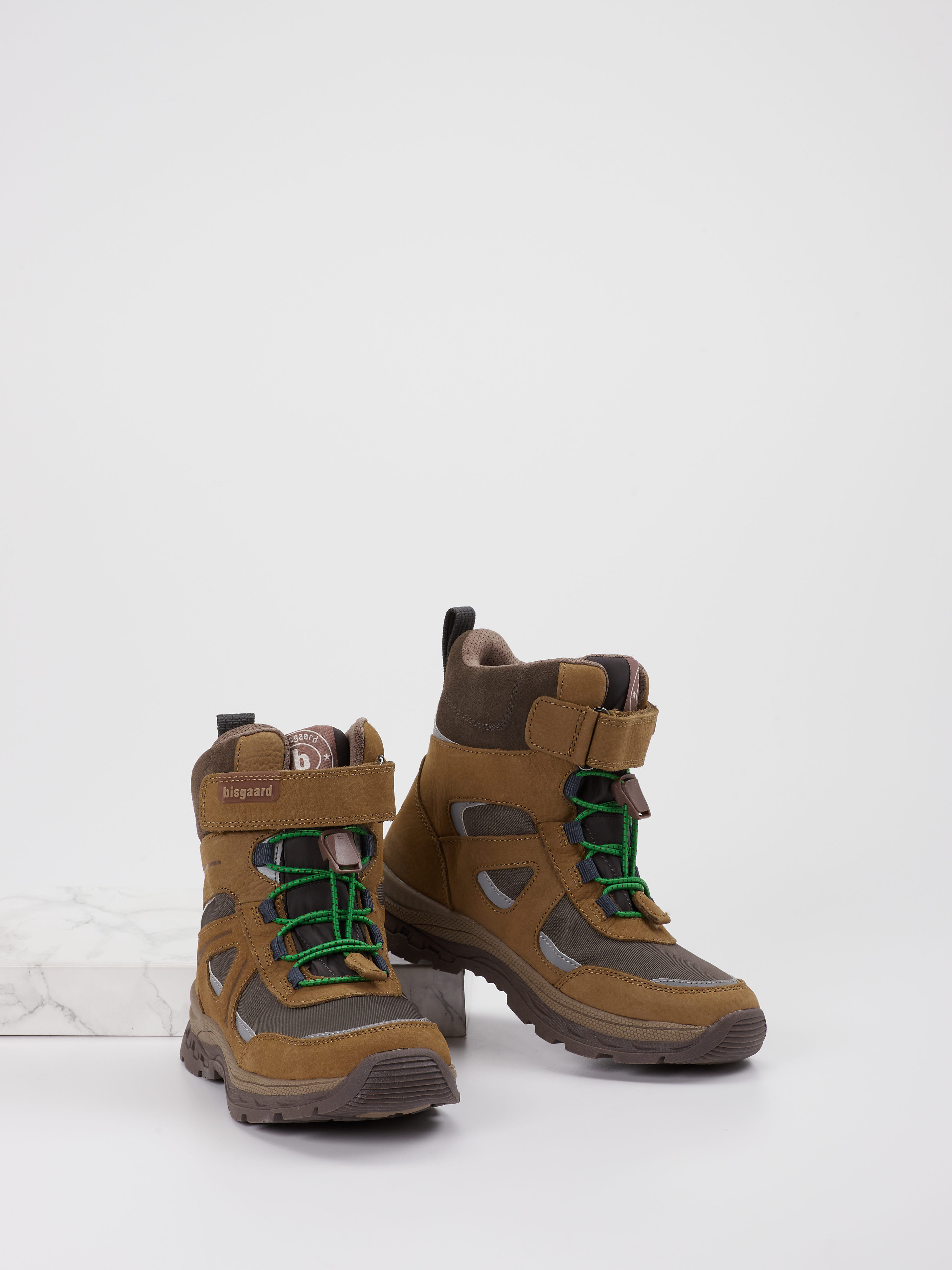 Klettverschlussboot braun 6830226000104