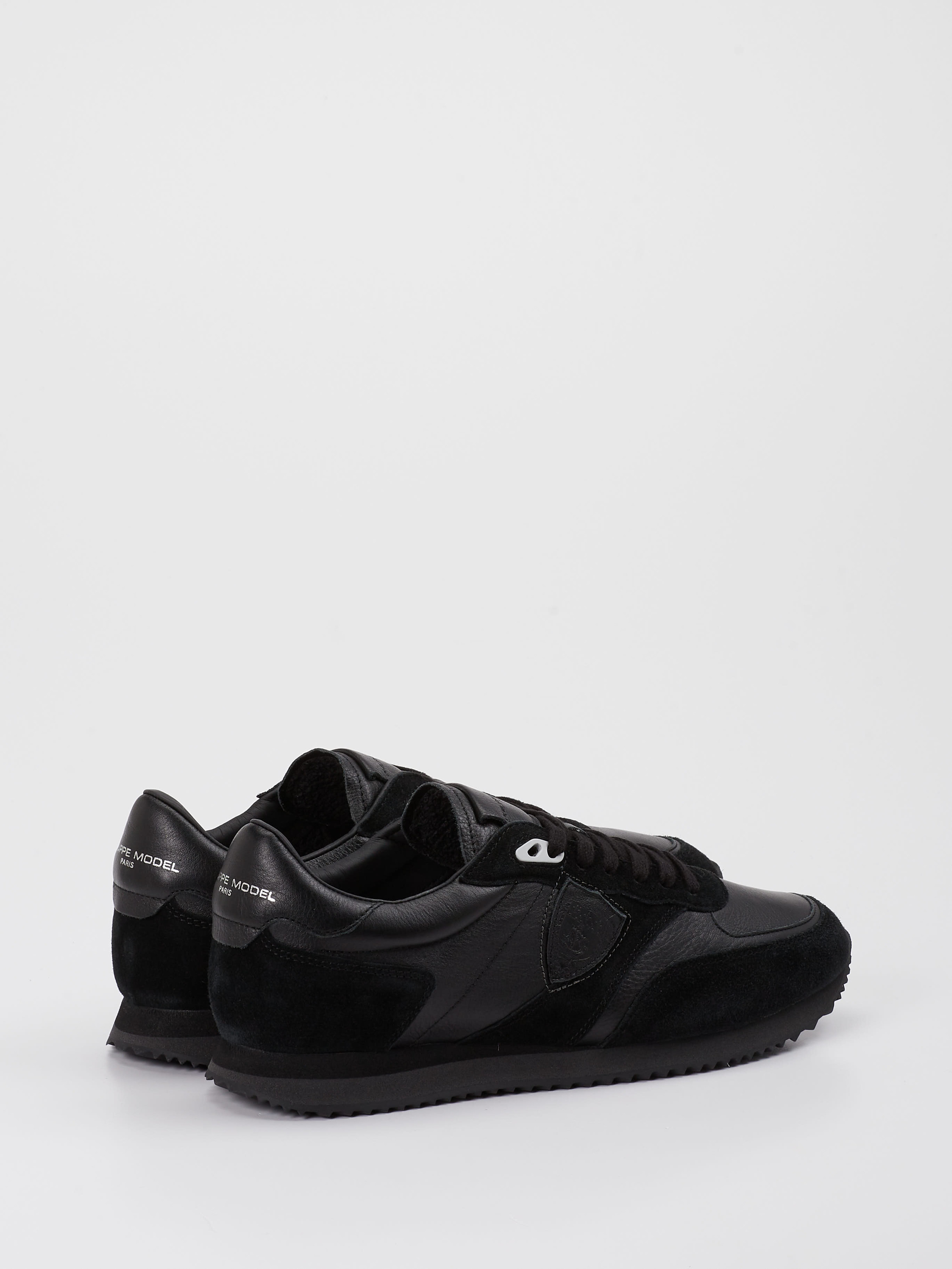 Sneaker schwarz 4661009073703