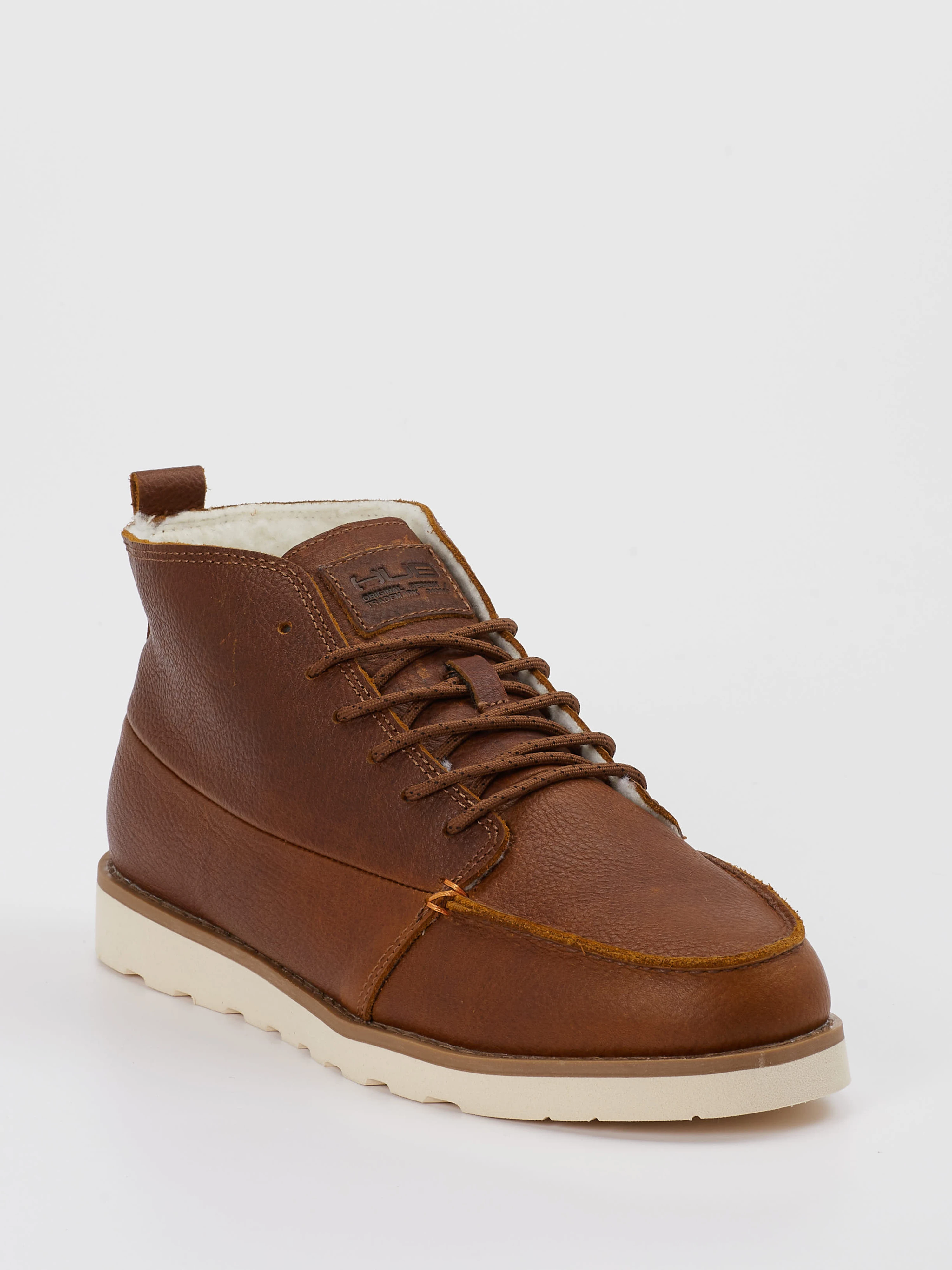 Sneaker high