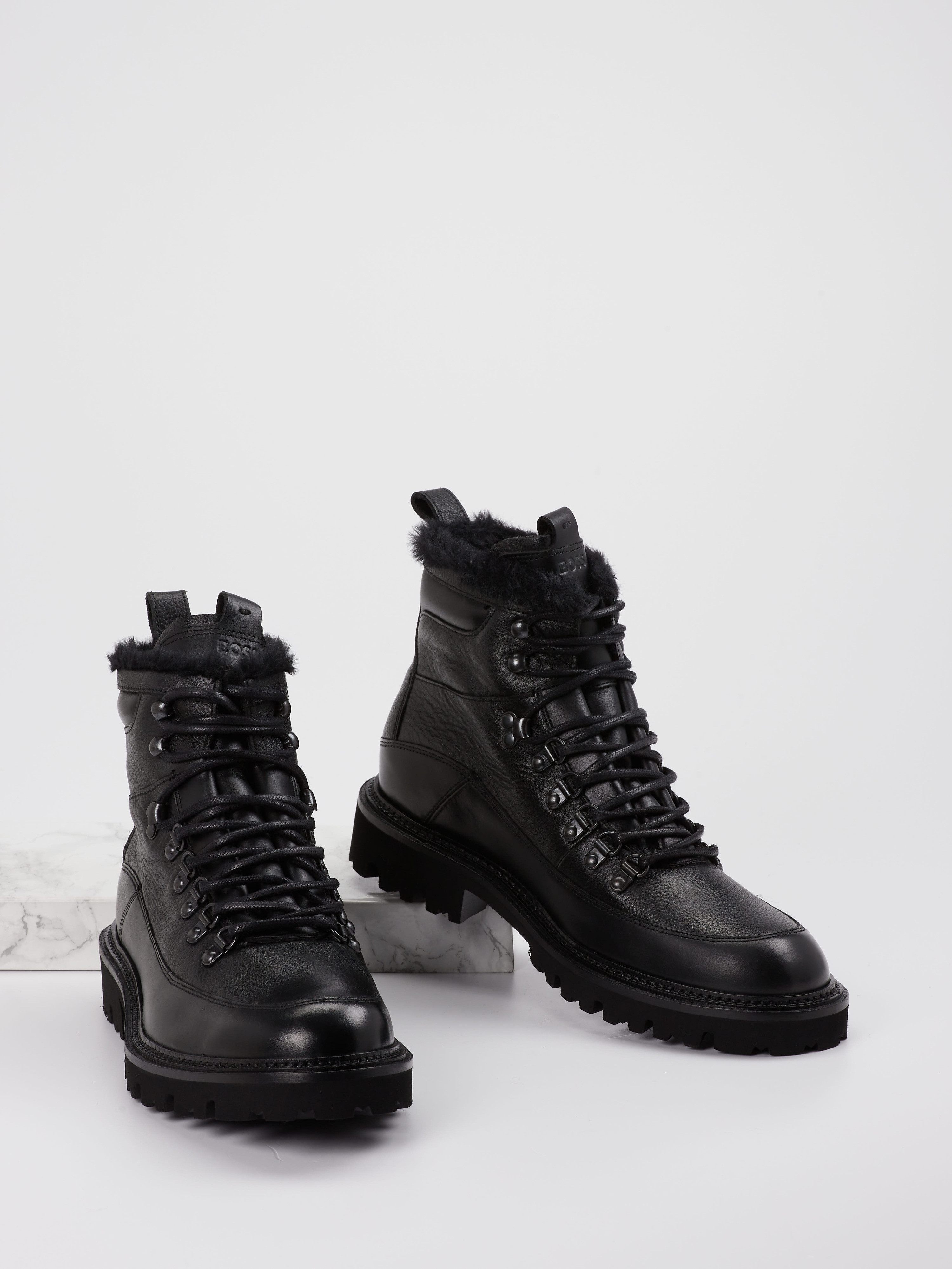 Boot schwarz 4801009062204