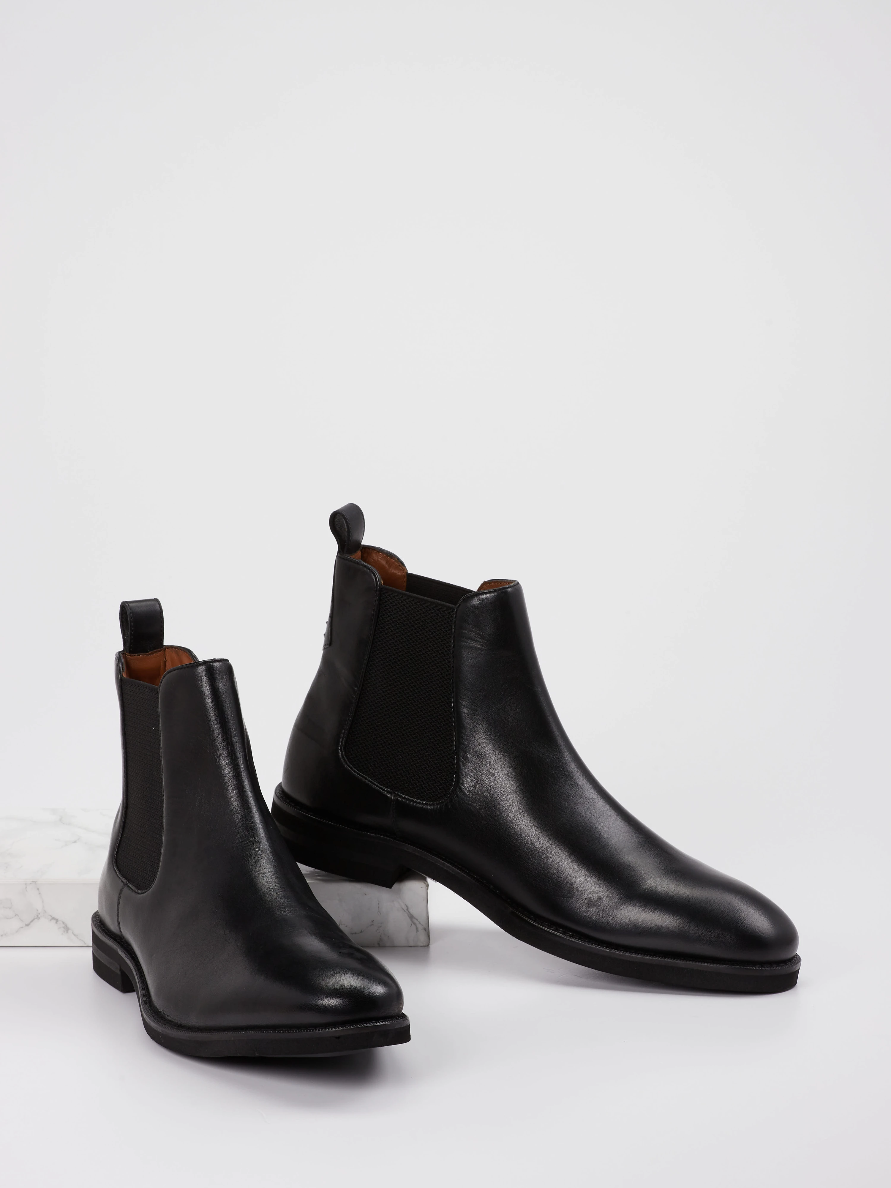 Boot schwarz 4711009025104