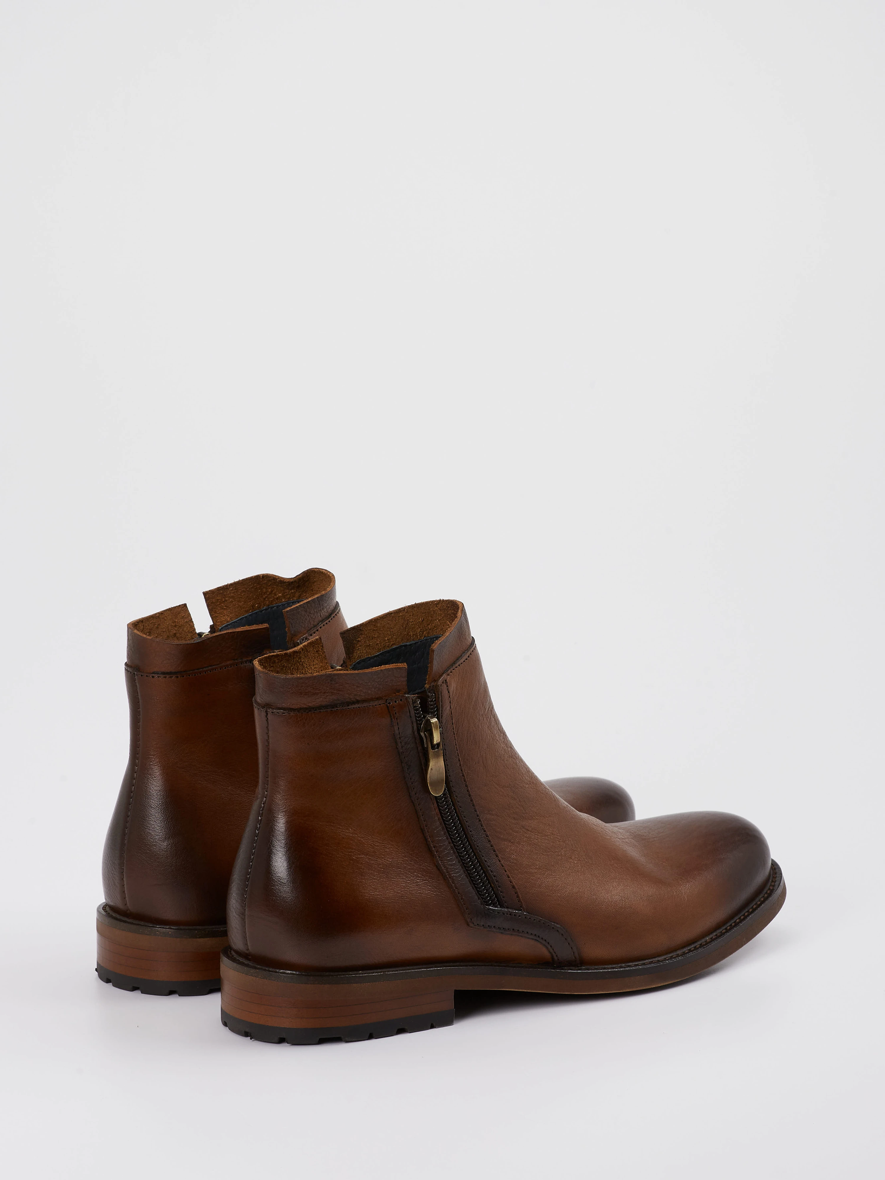 Boot braun 4721289001403