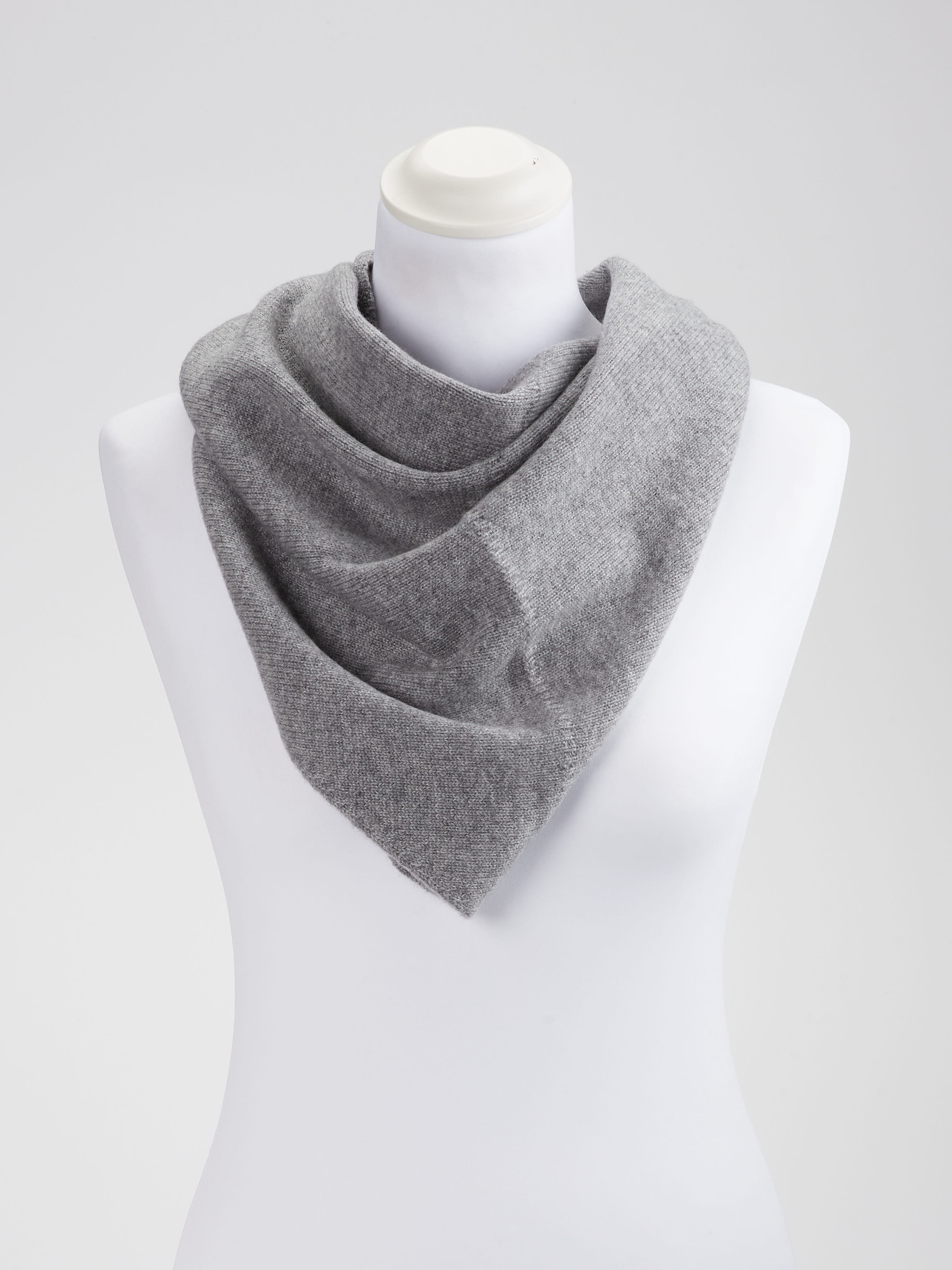 Dreieckstuch grau 9324459000201