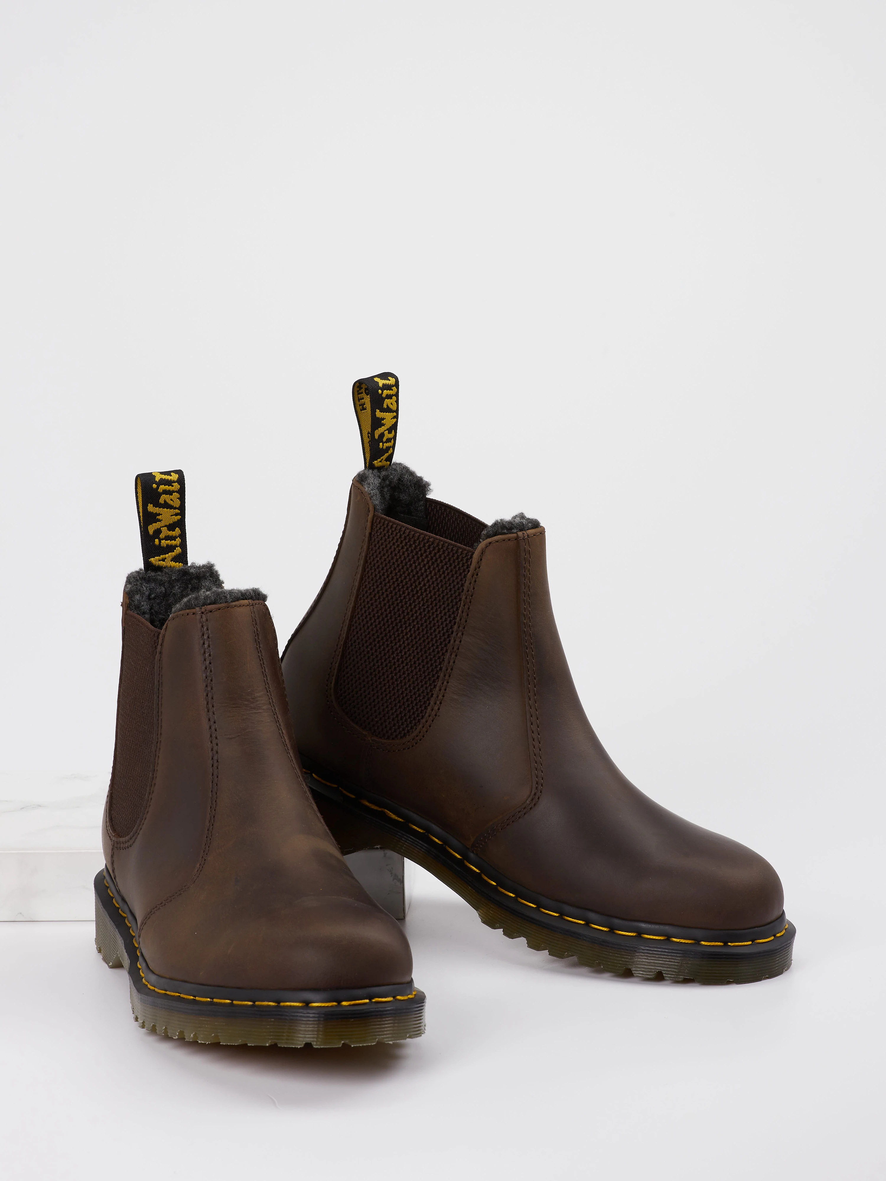 Boot braun 4811209003604