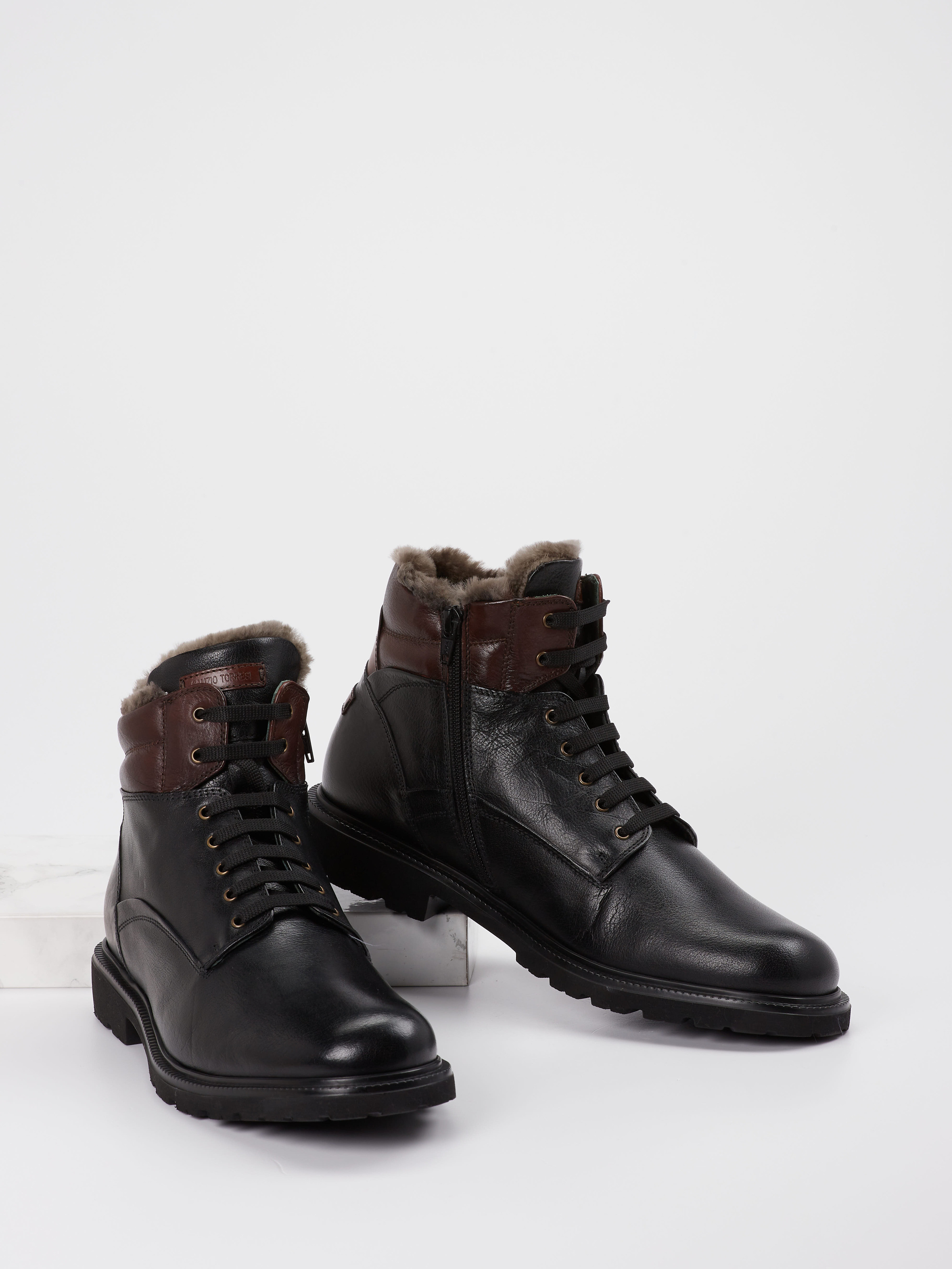 Boot schwarz 4801009062404