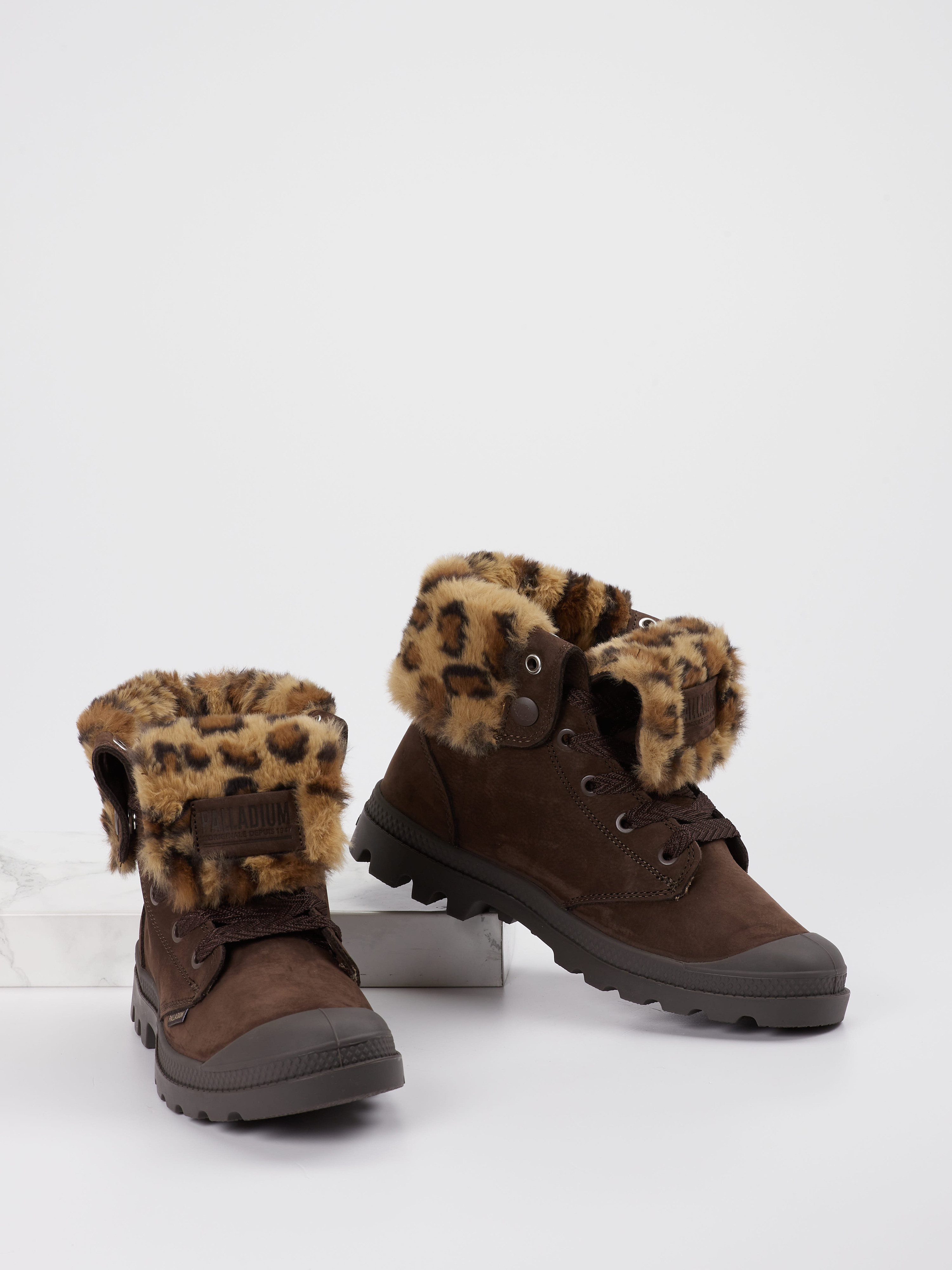 Sneaker high braun 8166209001204