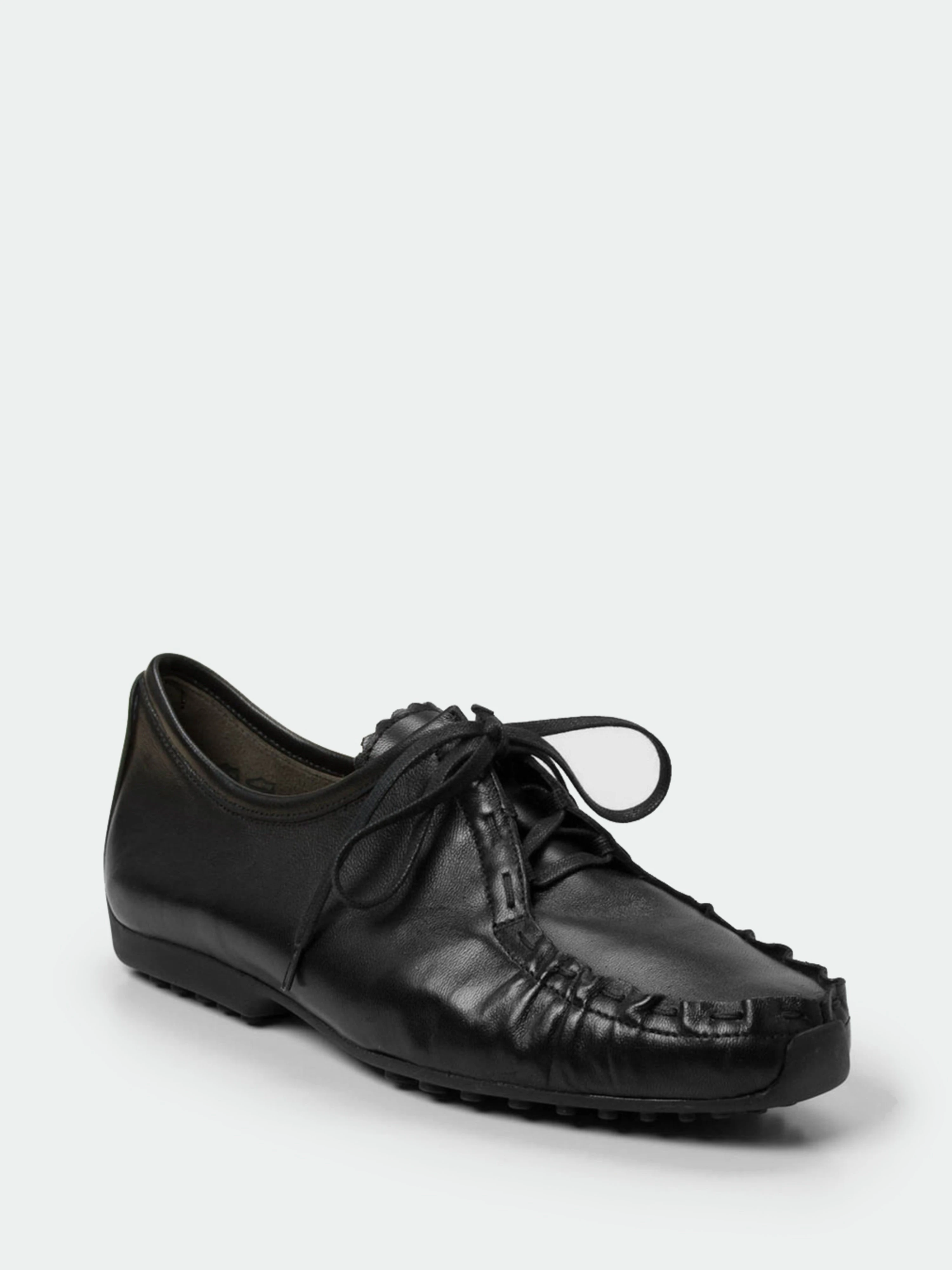 Schnürschuh
