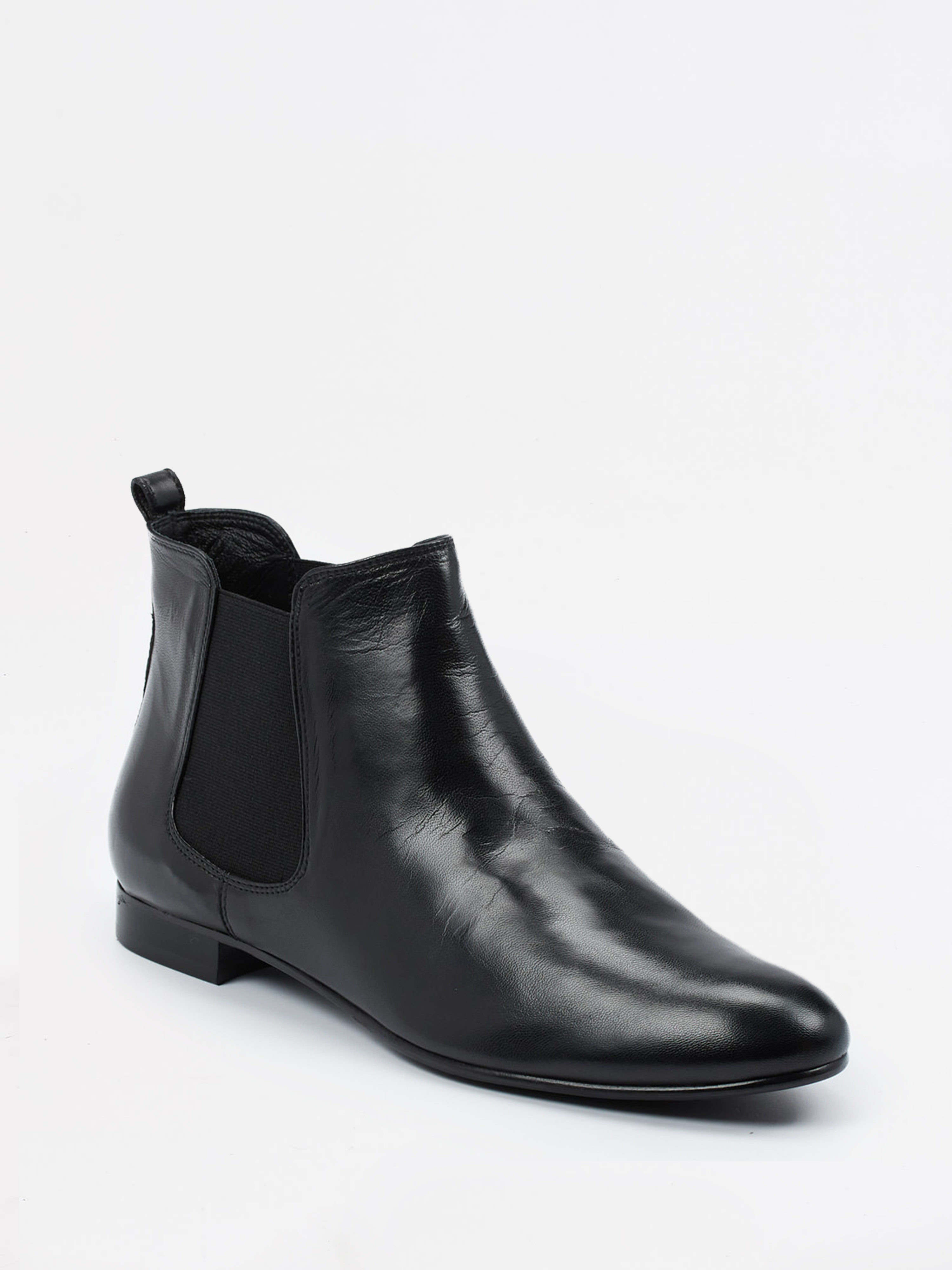 Chelsea Boots