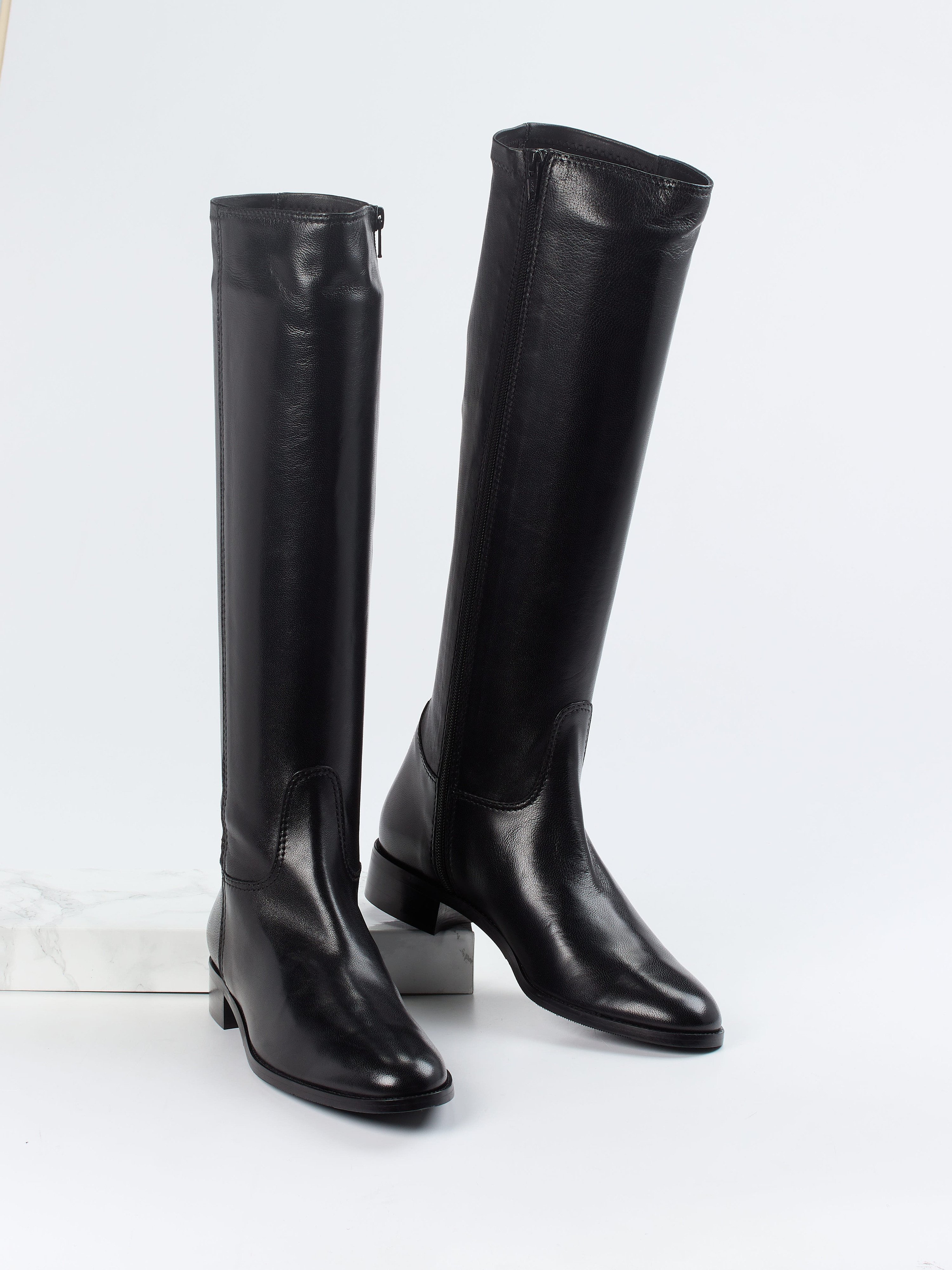 Stiefel schwarz 1763009002904