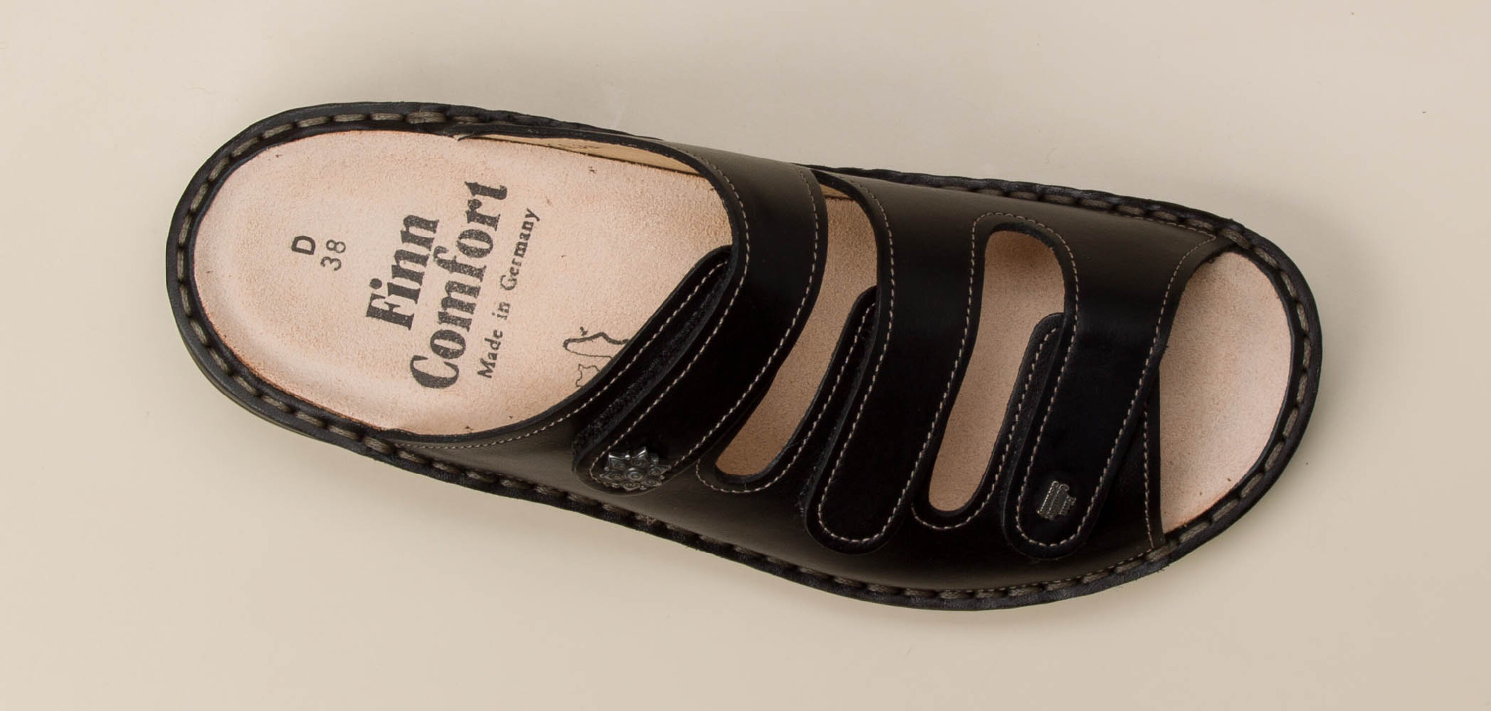 Pantolette schwarz 215100904207