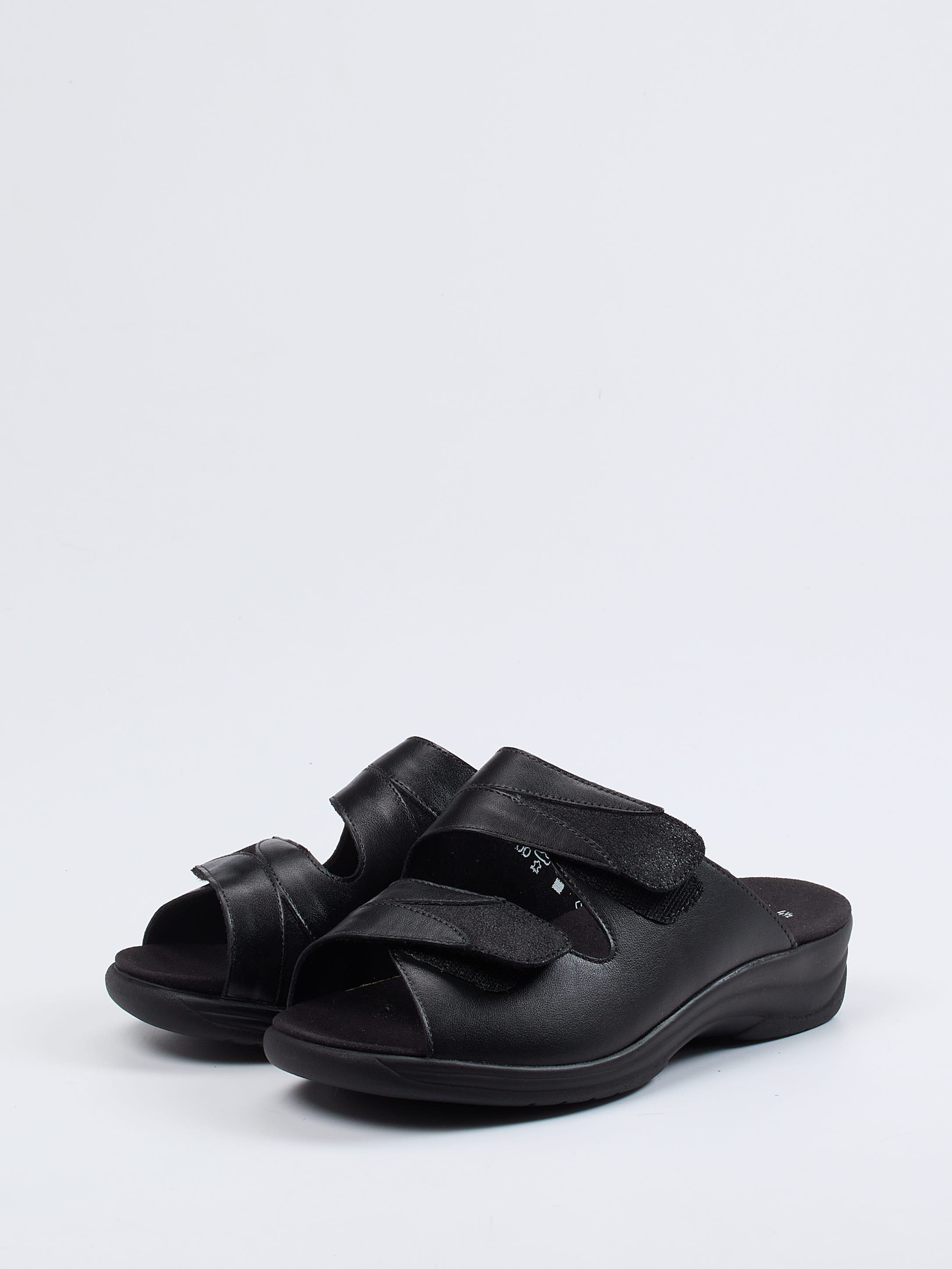 Pantolette Moni schwarz 2153009000802