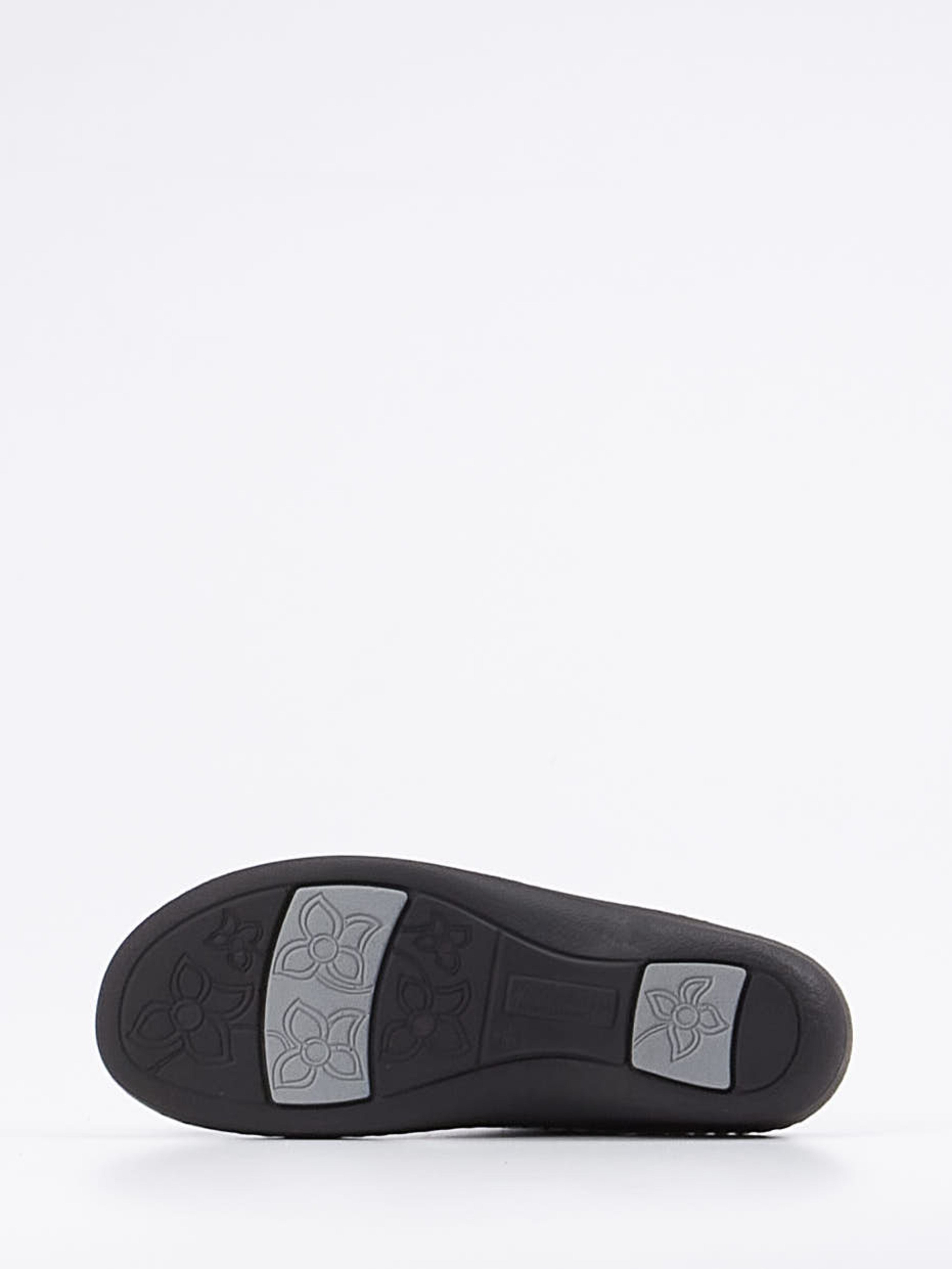 Pantolette blau 2153109001205