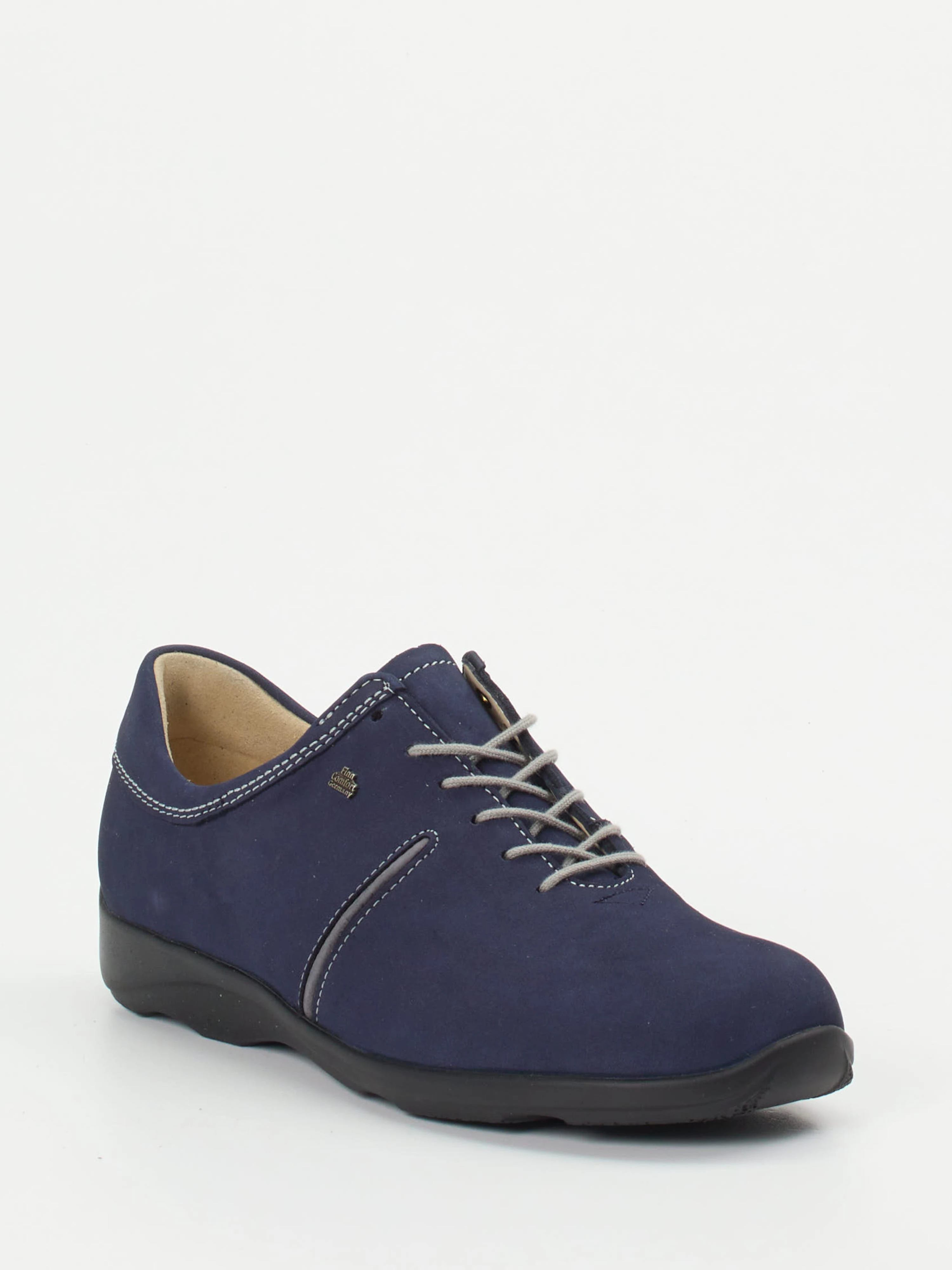 Schnürschuh