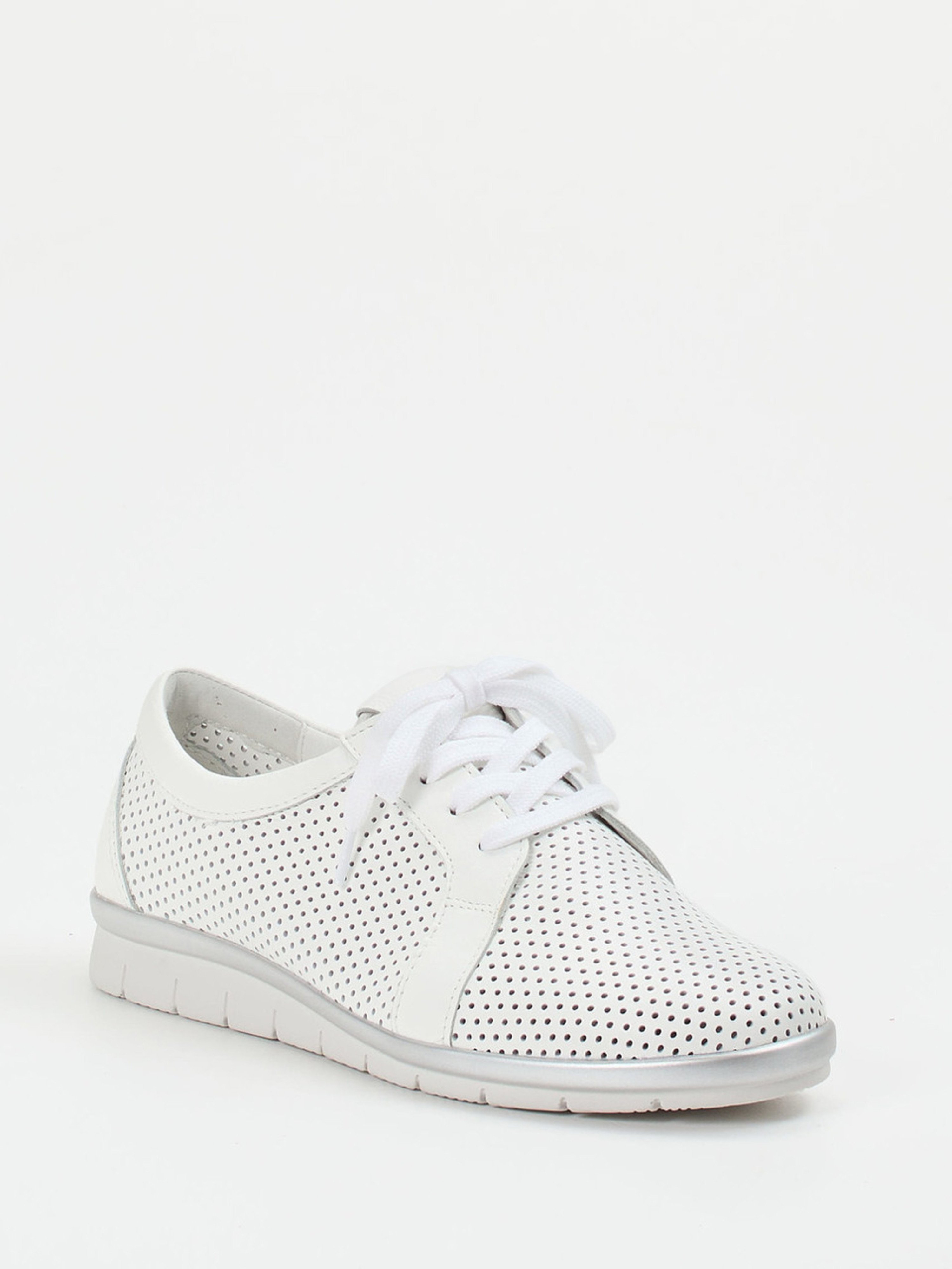 Sneaker weiß 2661799001506.jpeg