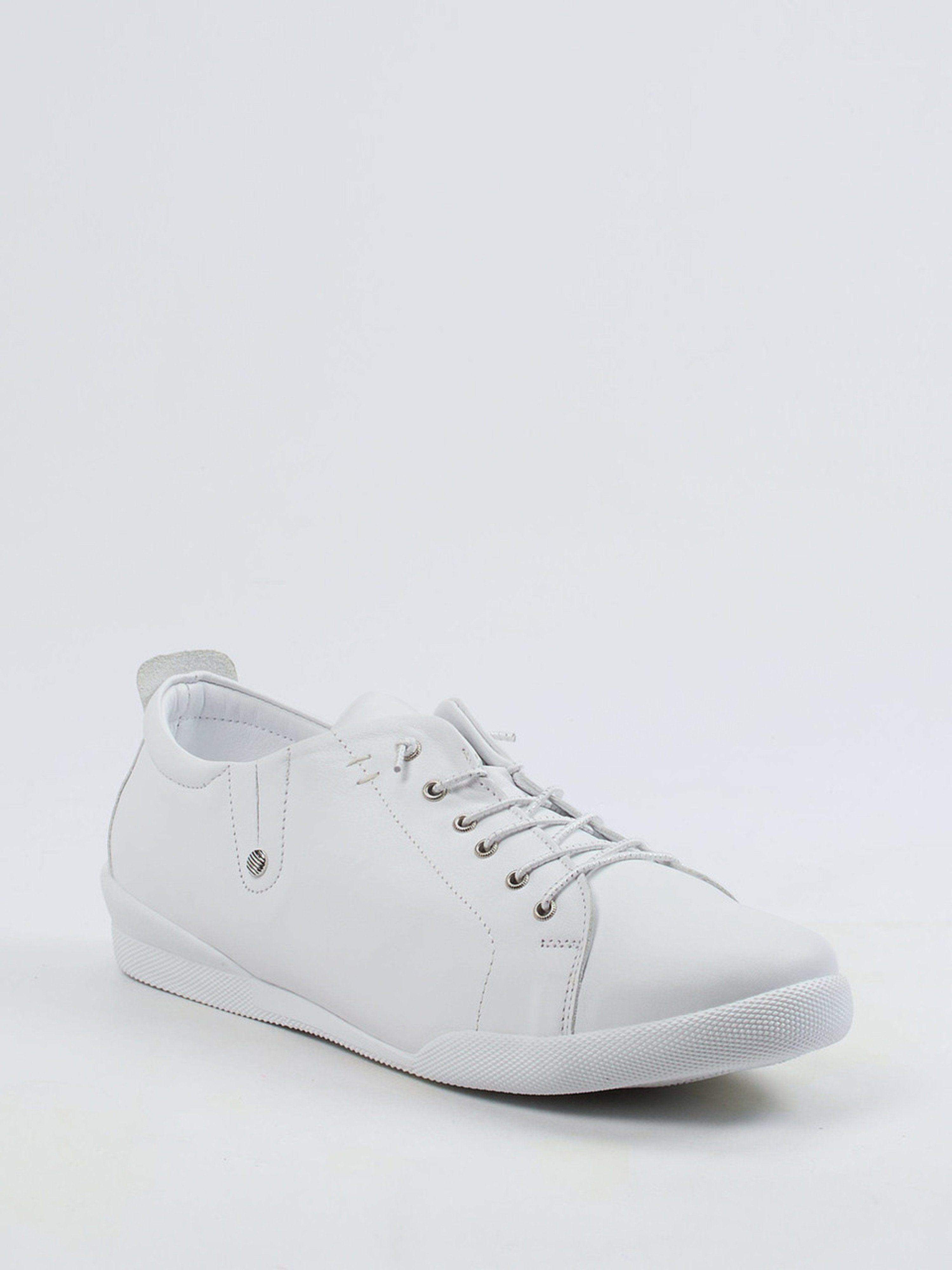 Sneaker weiß 2661799004806.jpeg