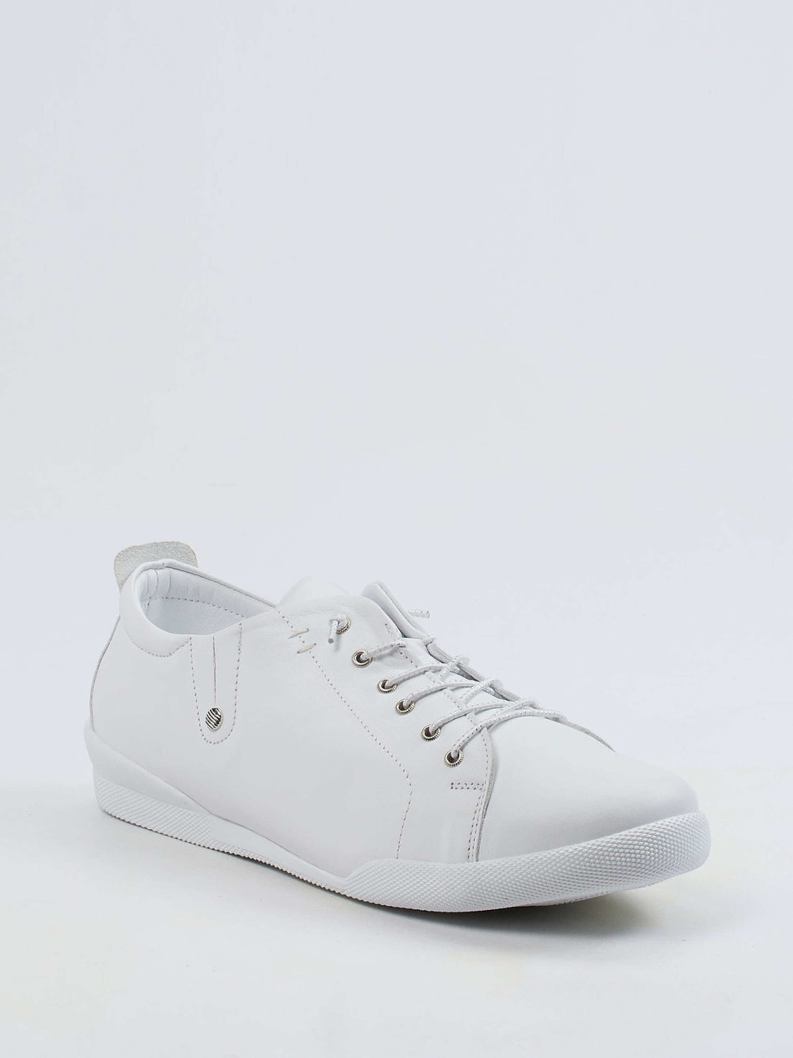Sneaker weiß 2661799004806.jpeg
