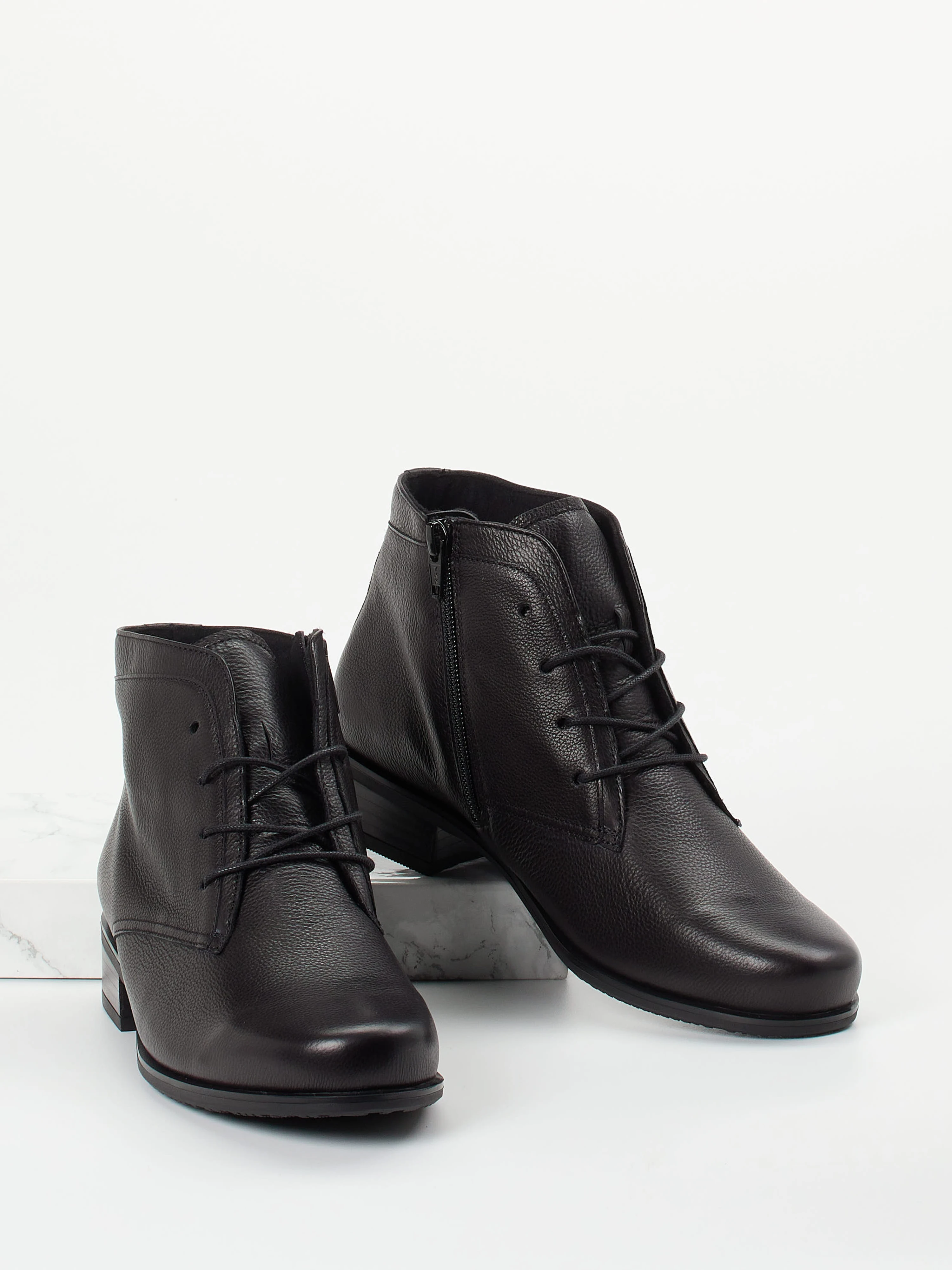Stiefelette Amy schwarz 2751009019404