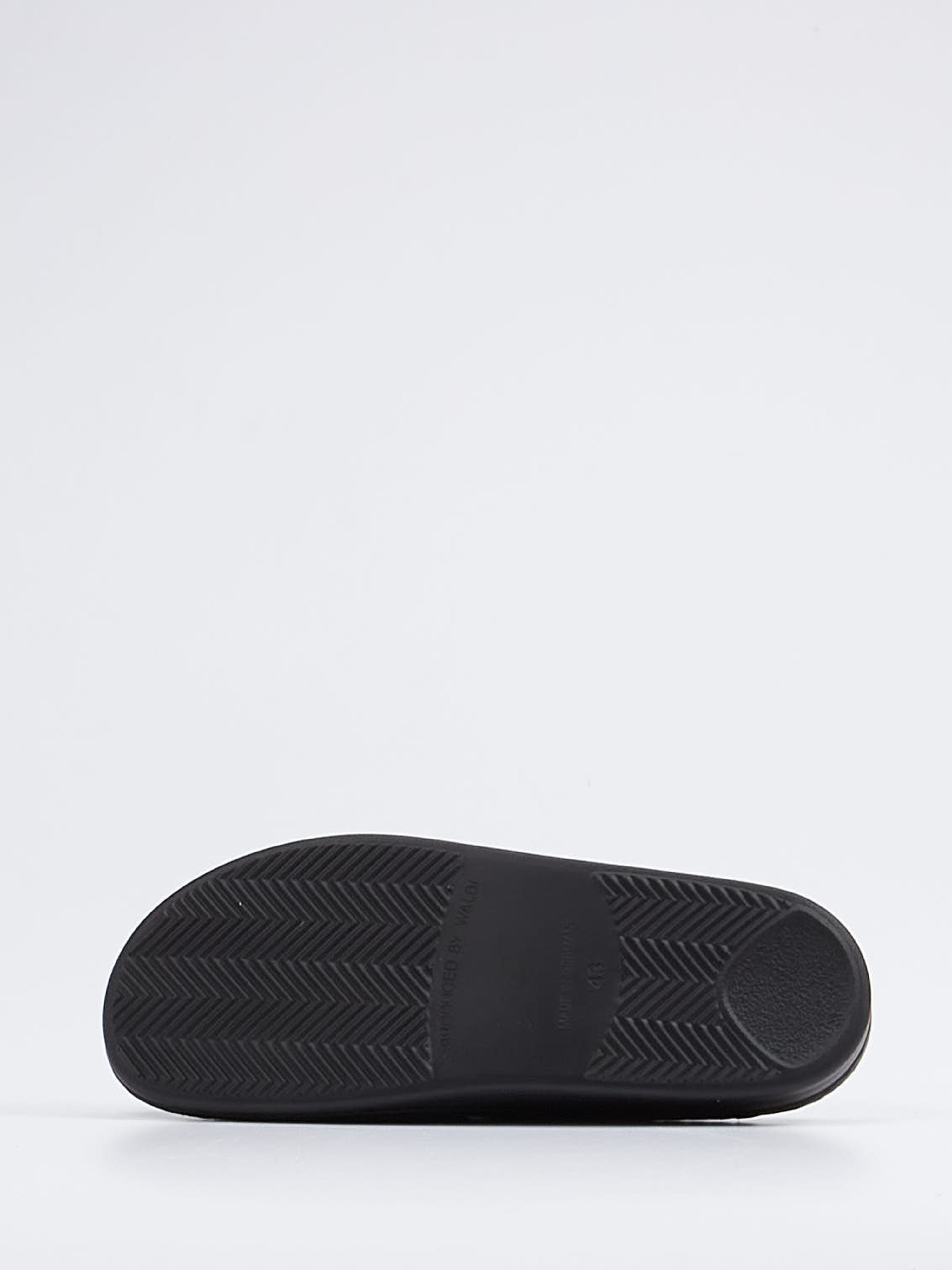 Pantolette schwarz 4111009000705
