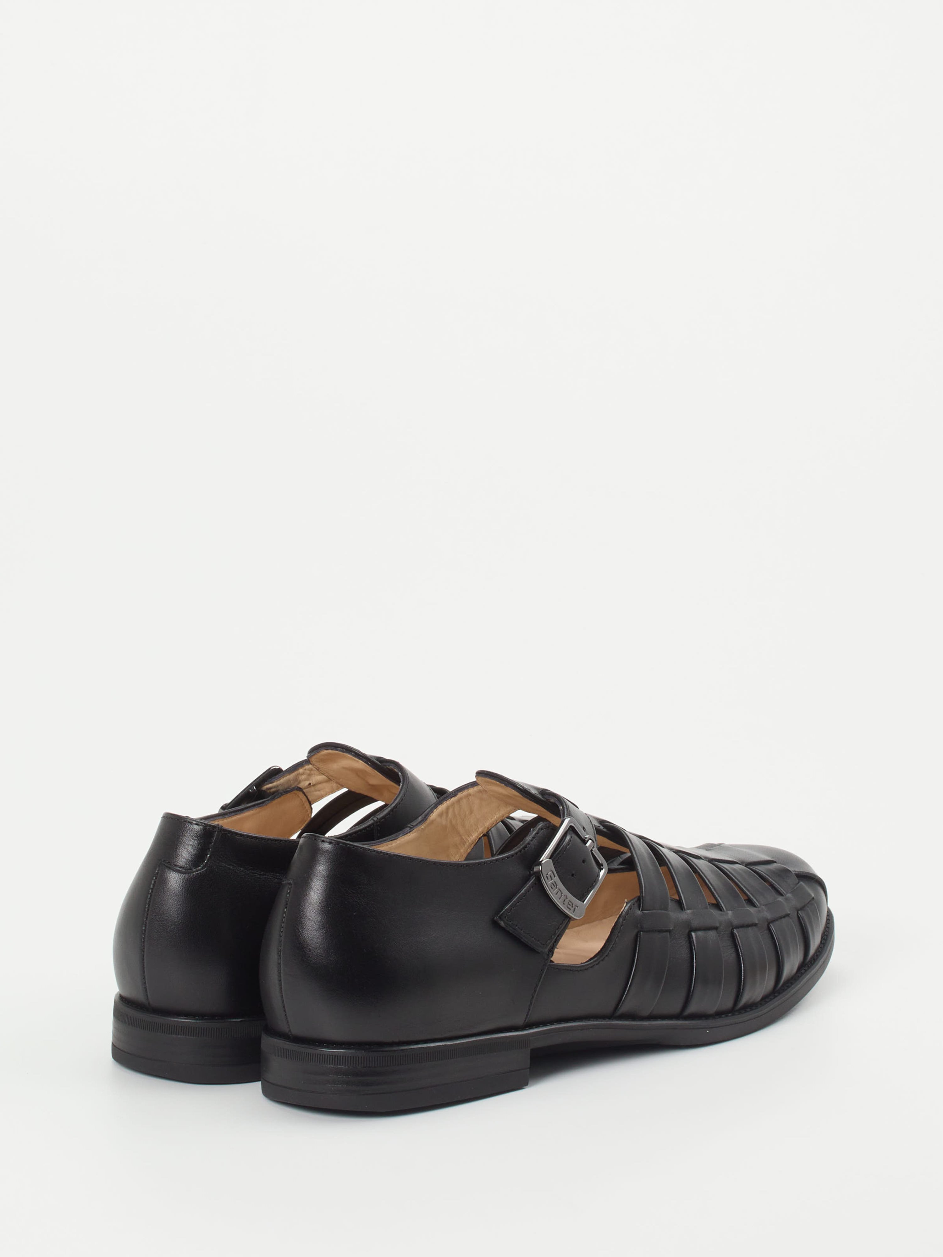 Sandale schwarz 4301009000103