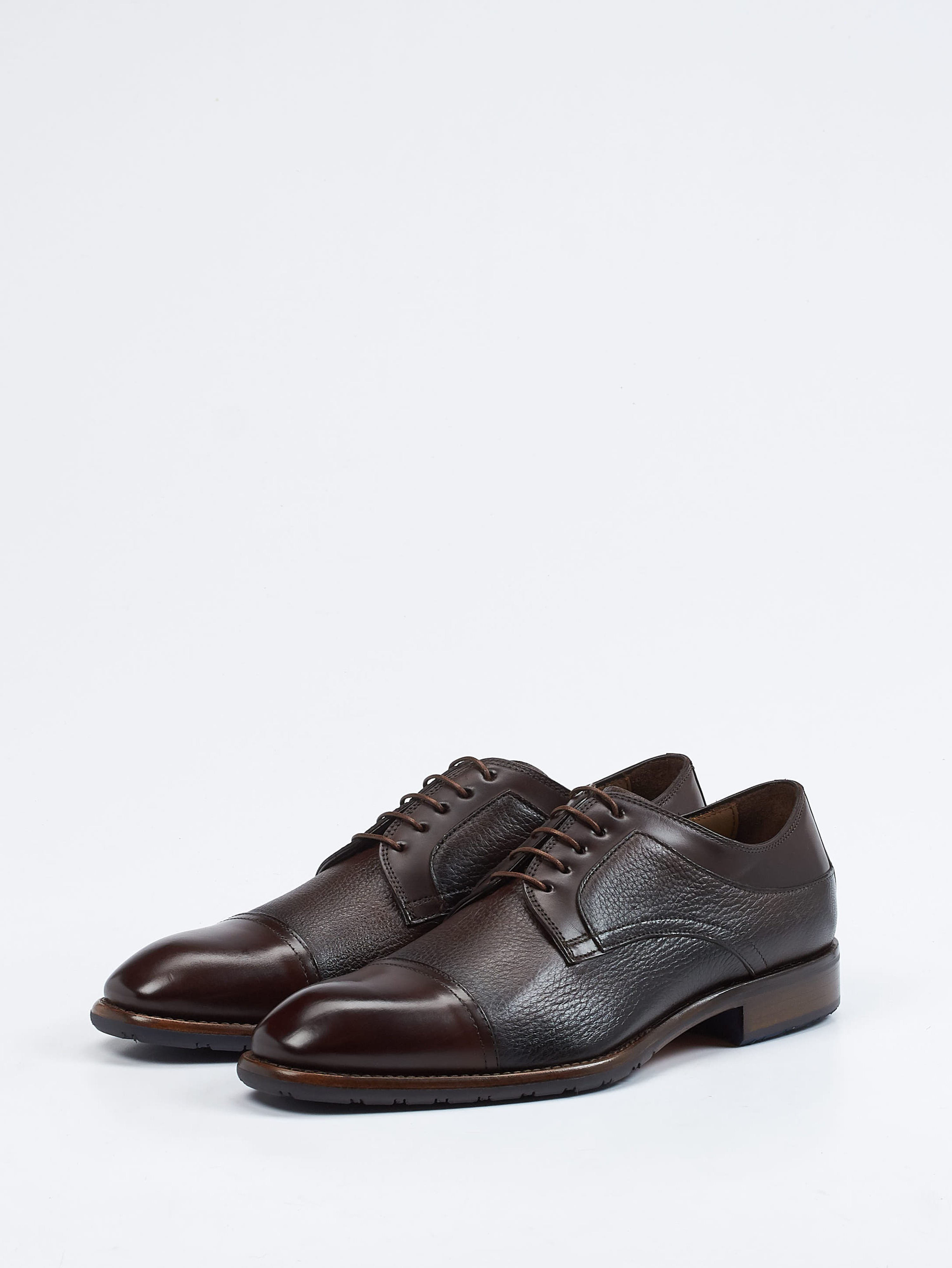 Schnürschuh braun 4601209057702